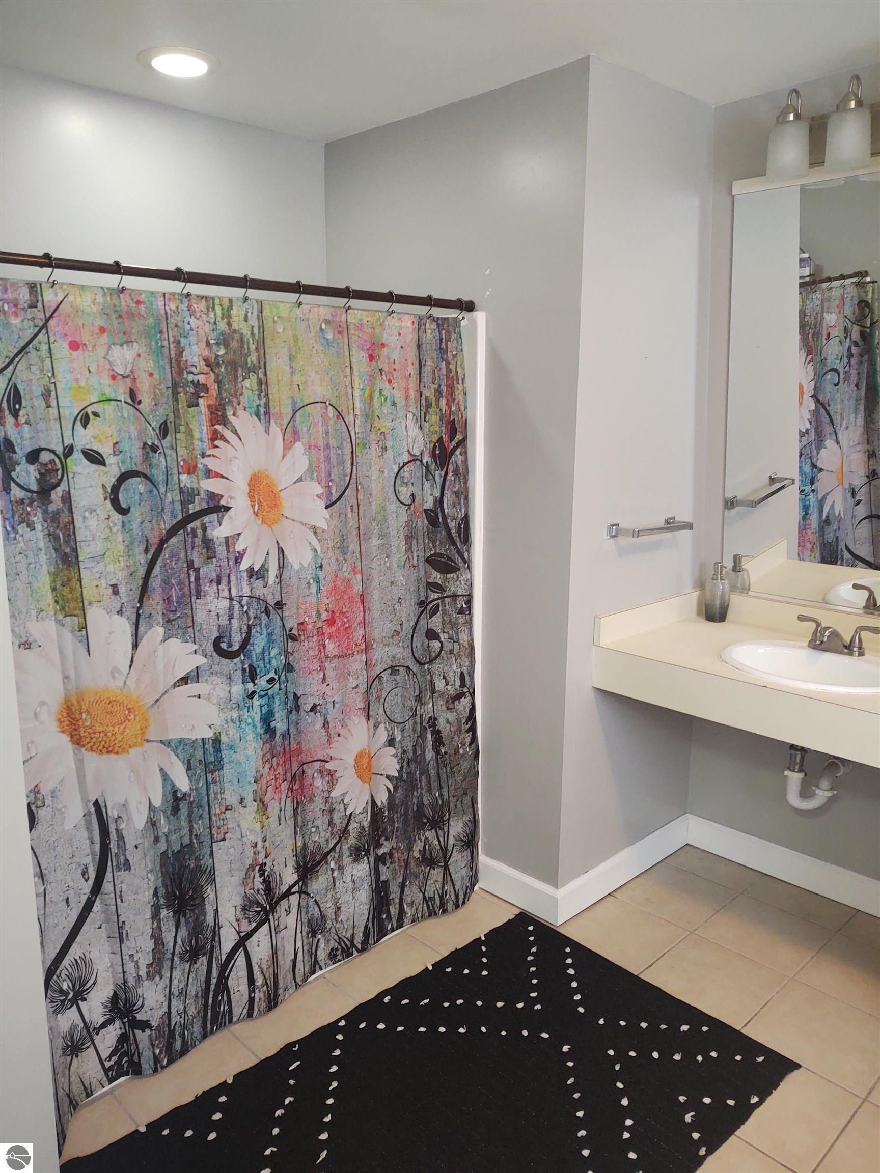 401 Monroe, Mancelona, MI 49659 — Photo 15