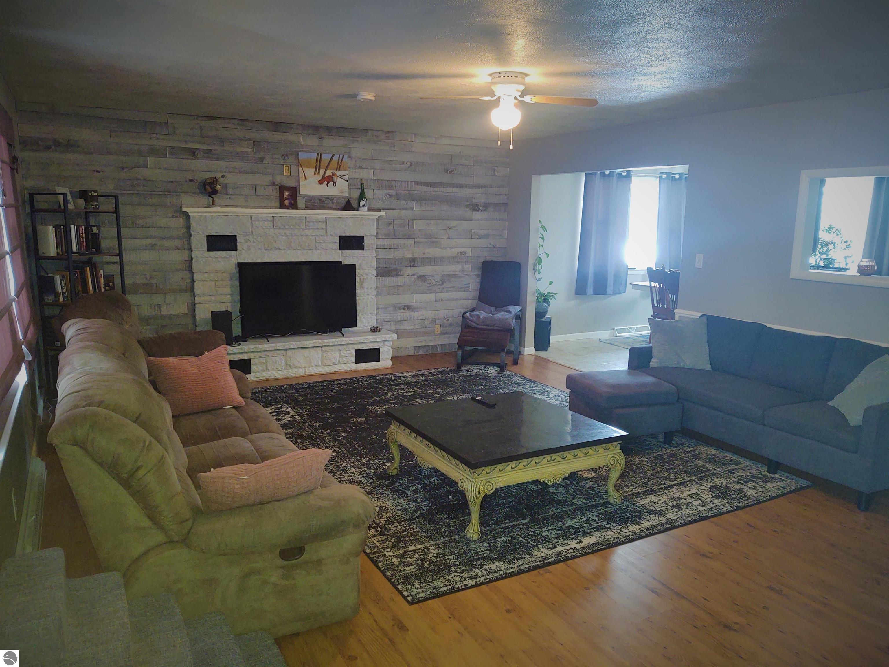 401 Monroe, Mancelona, MI 49659 — Photo 6