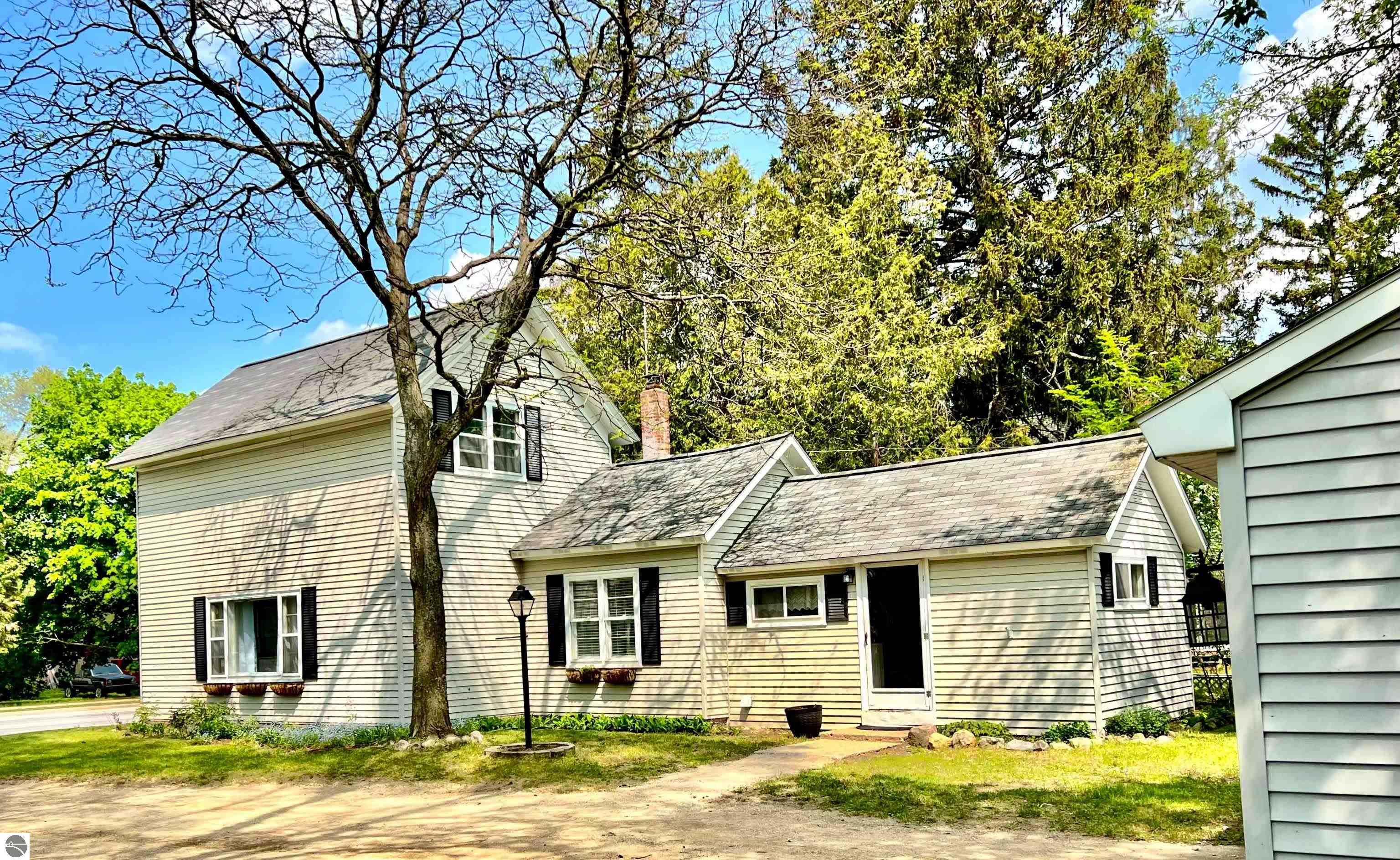403 W State, Mancelona, MI 49659 — front exterior