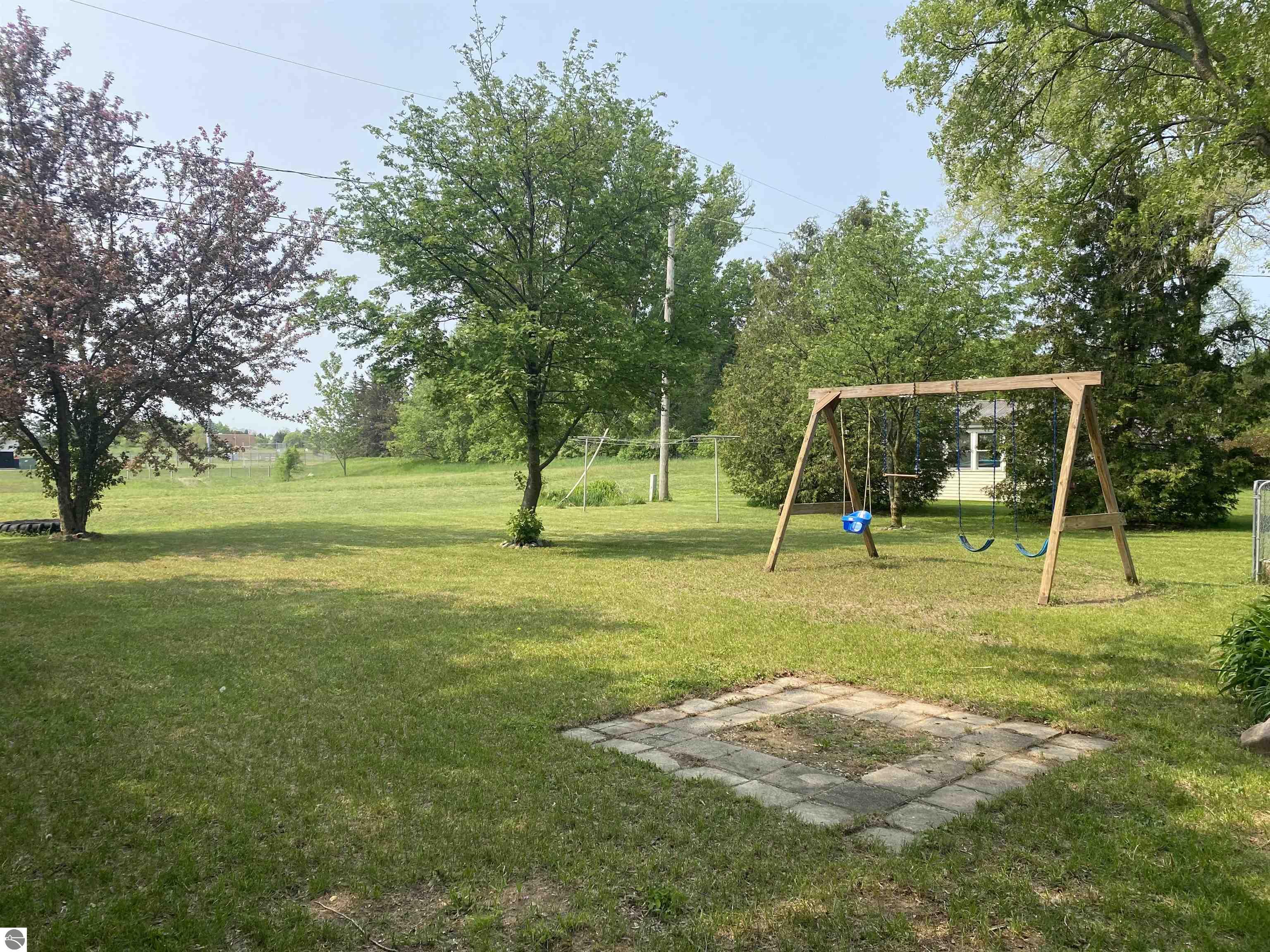 403 W State, Mancelona, MI 49659 — Photo 25