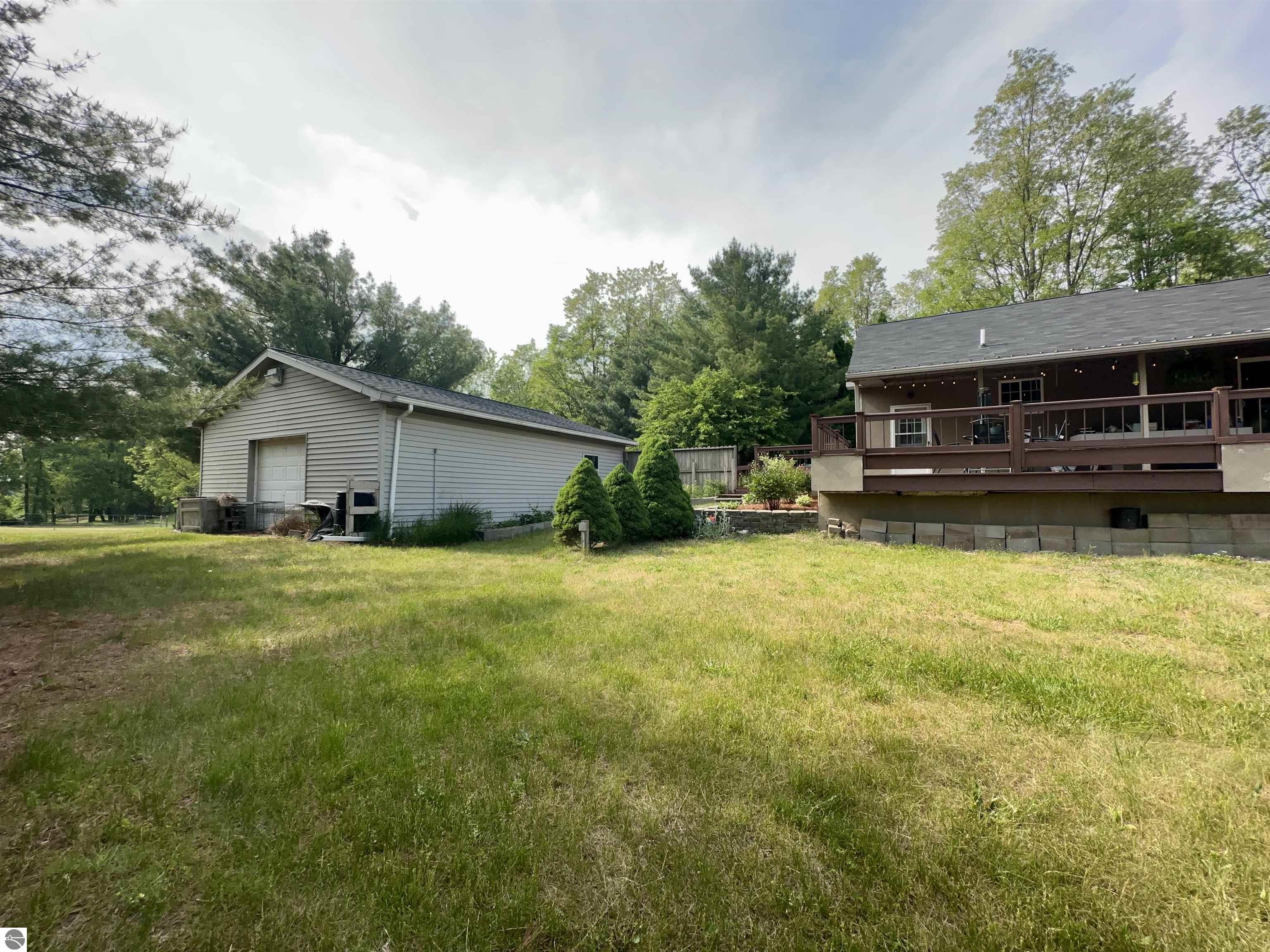 17515 Bethel Church Road, Manchester, MI 48158 — Photo 33