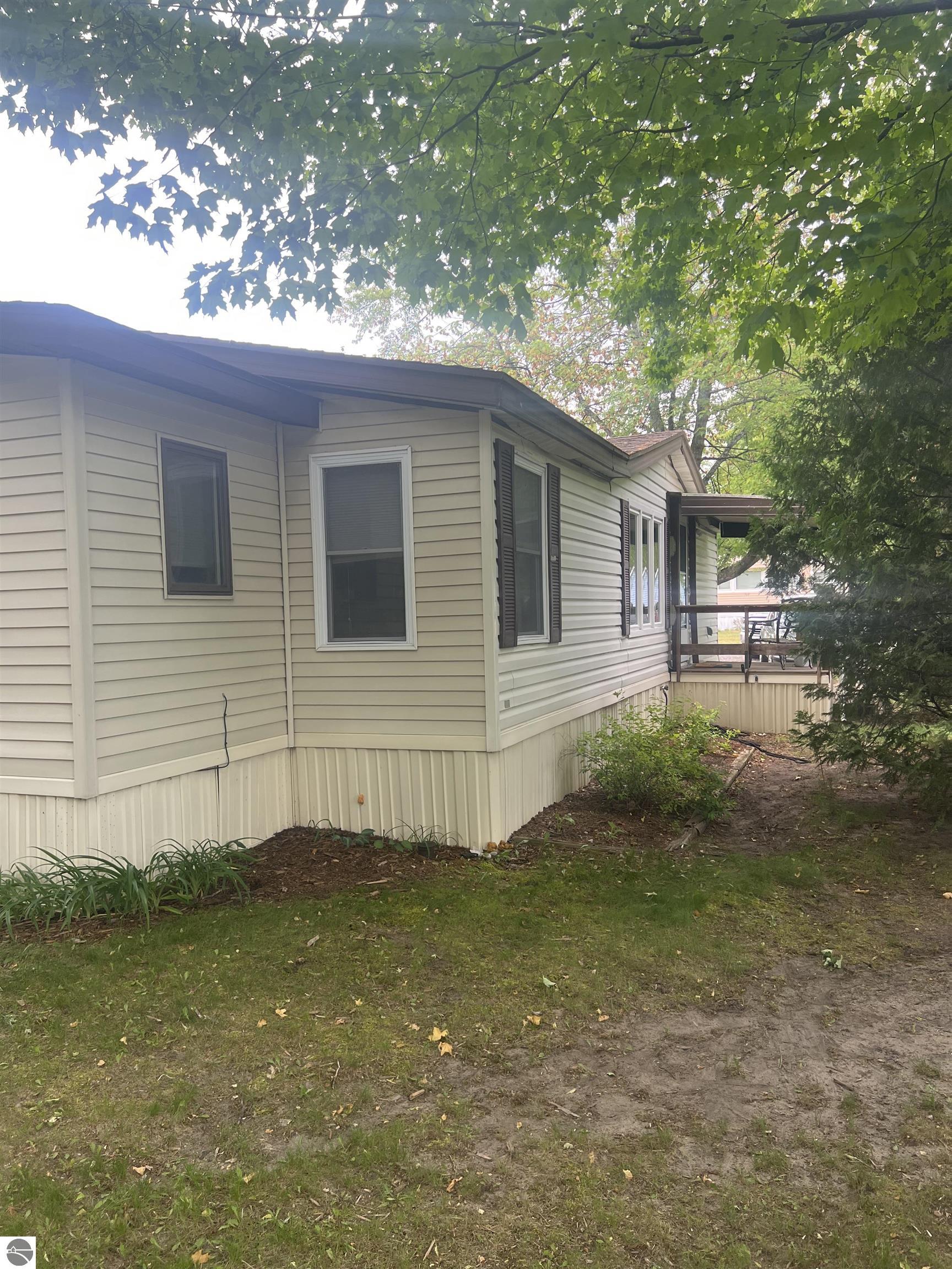 706 Golf View Circle, Elk Rapids, MI 49629 — Photo 25