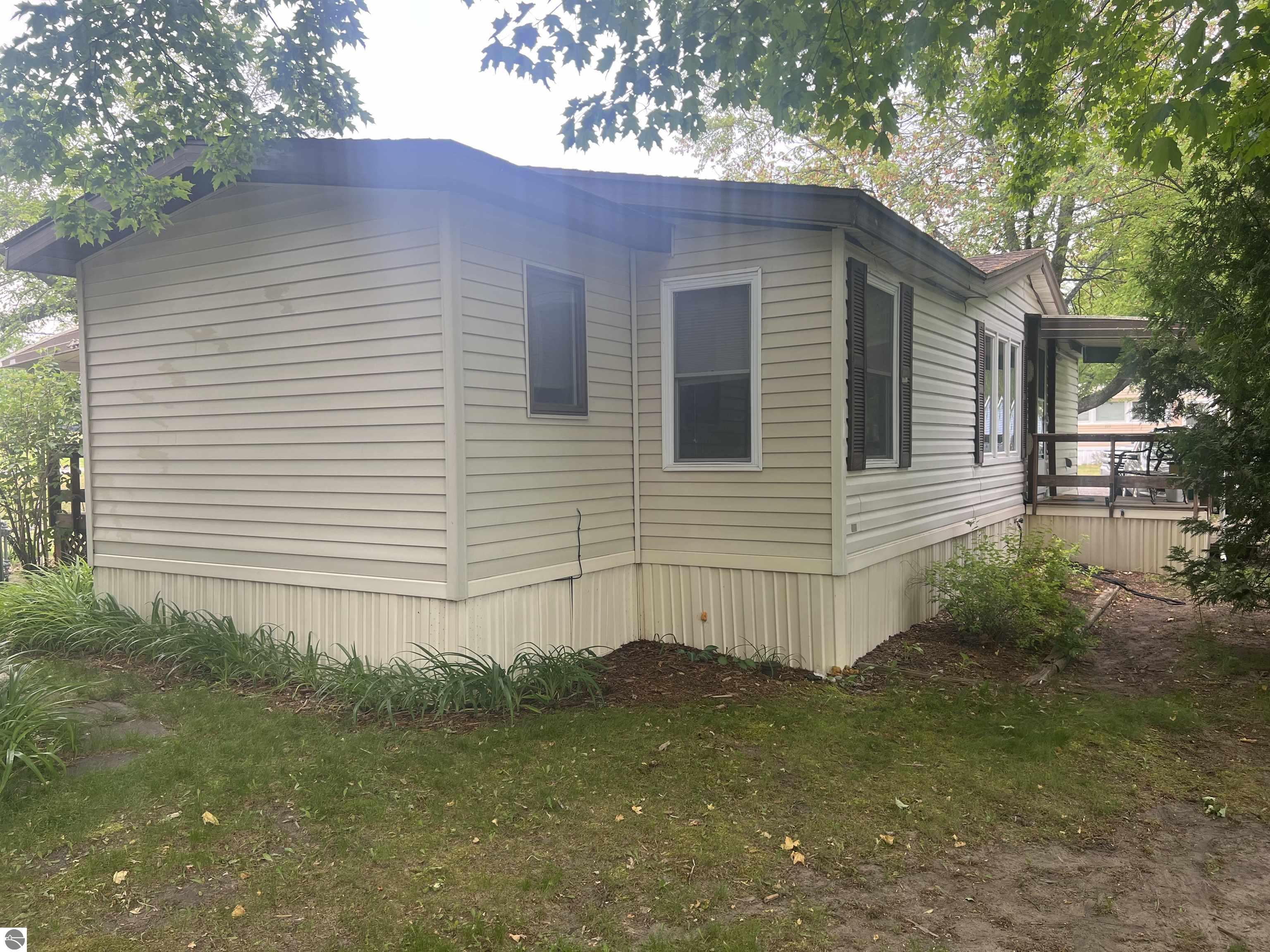 706 Golf View Circle, Elk Rapids, MI 49629 — Photo 8