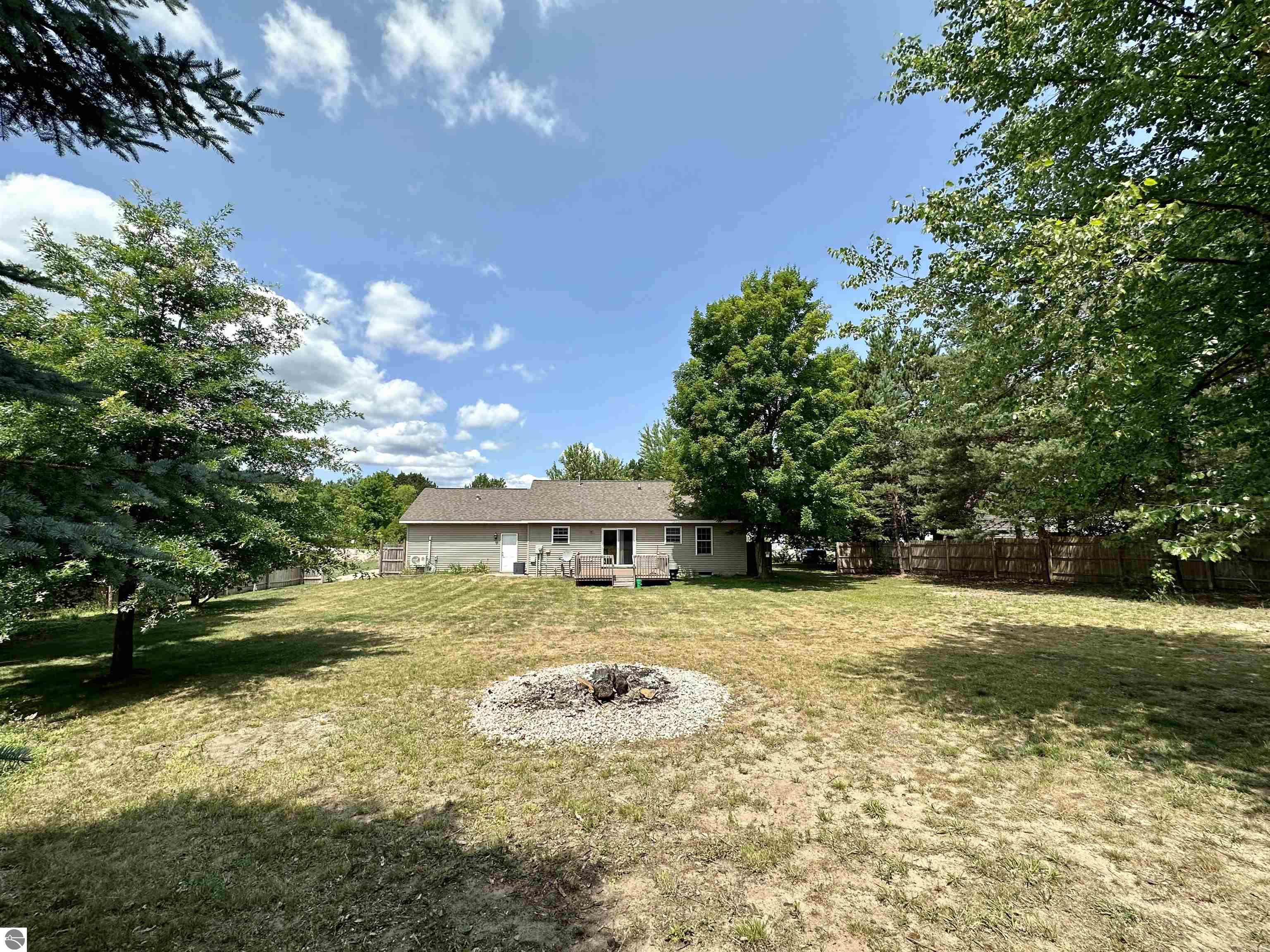 539 Eden Street, Kingsley, MI 49649 — Photo 4