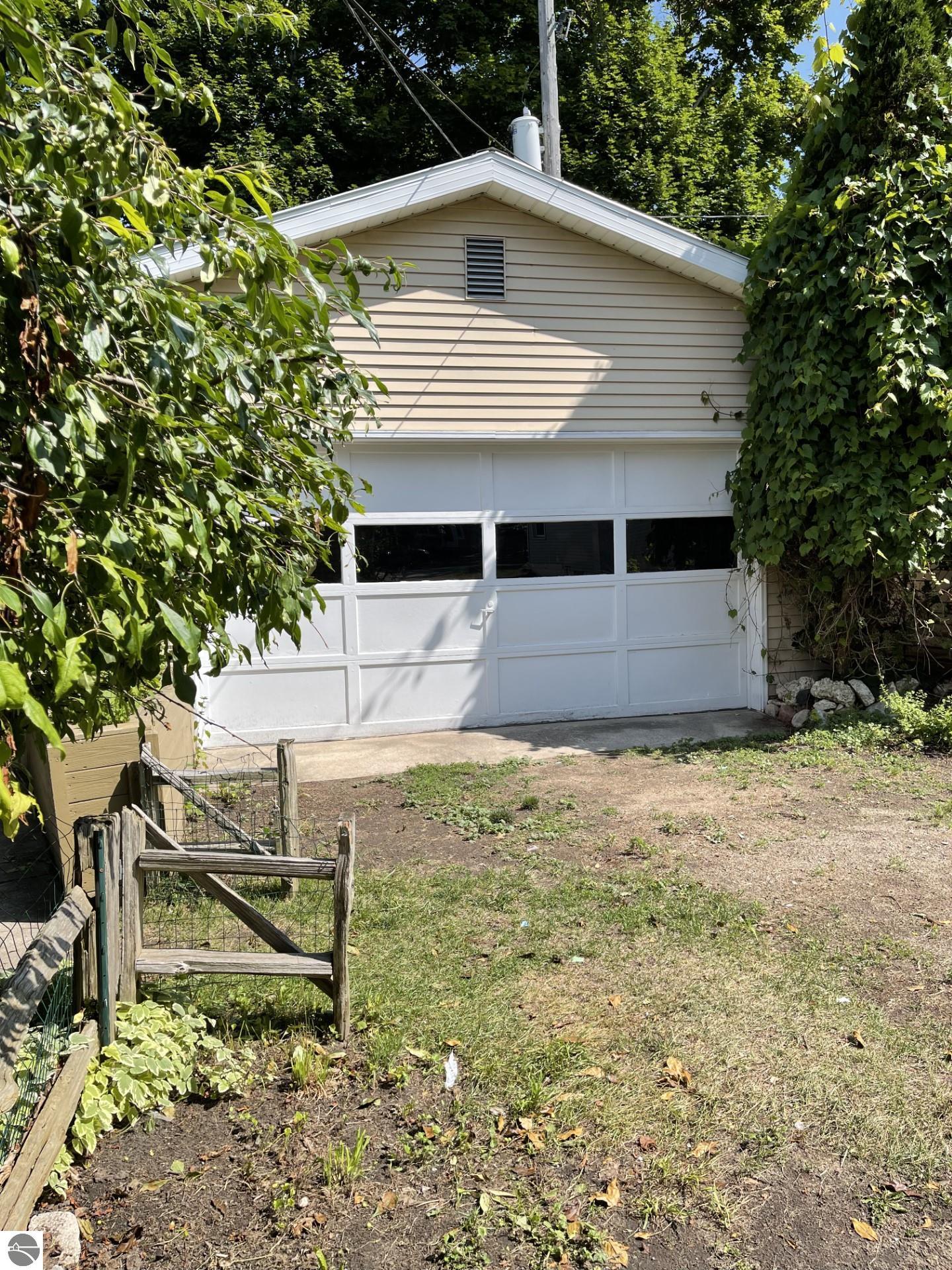 10154 W Front Street, Empire, MI 49630 — Photo 6