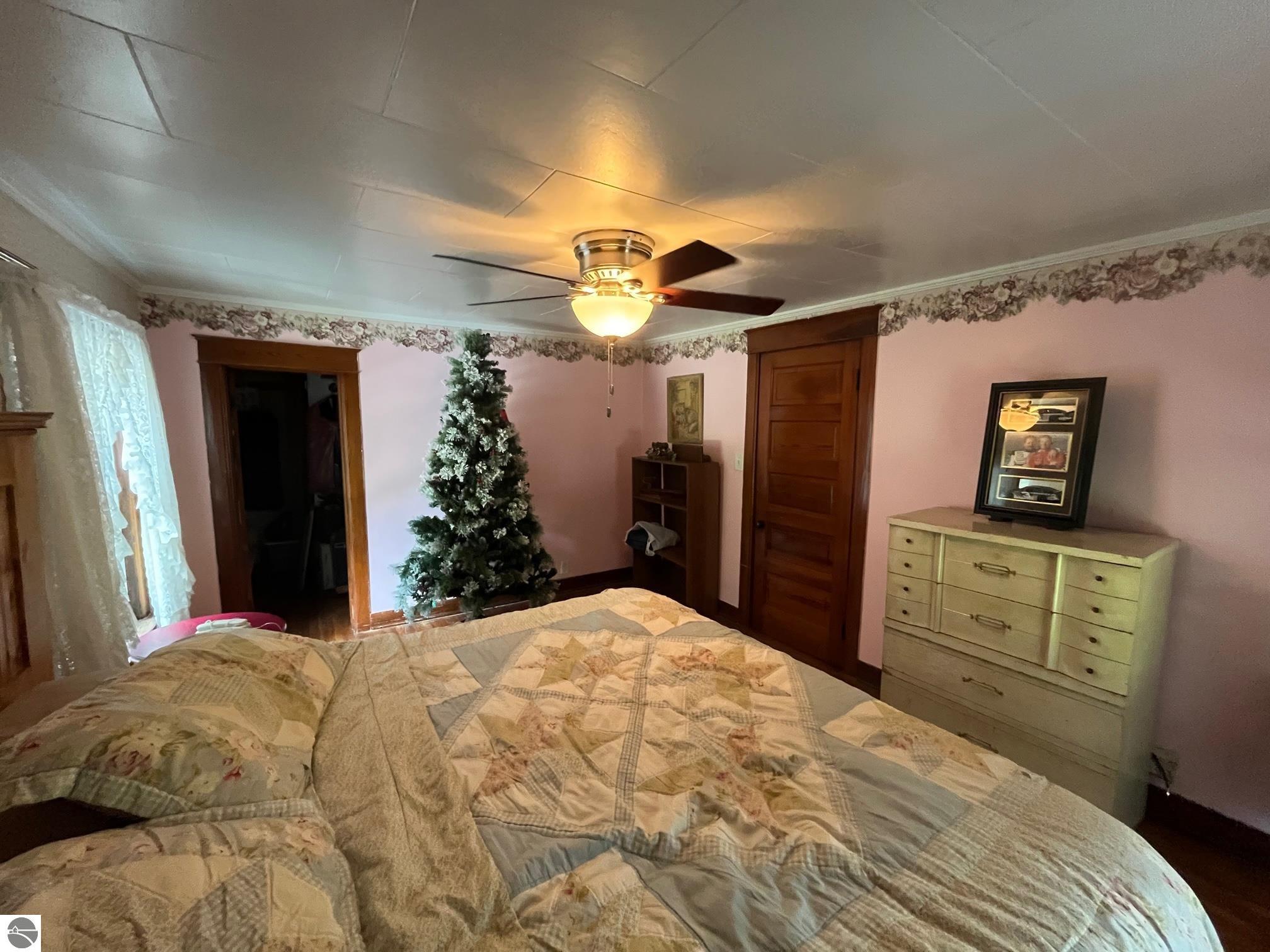 319 Fifth Street, Breckenridge, MI 48615 — Photo 24