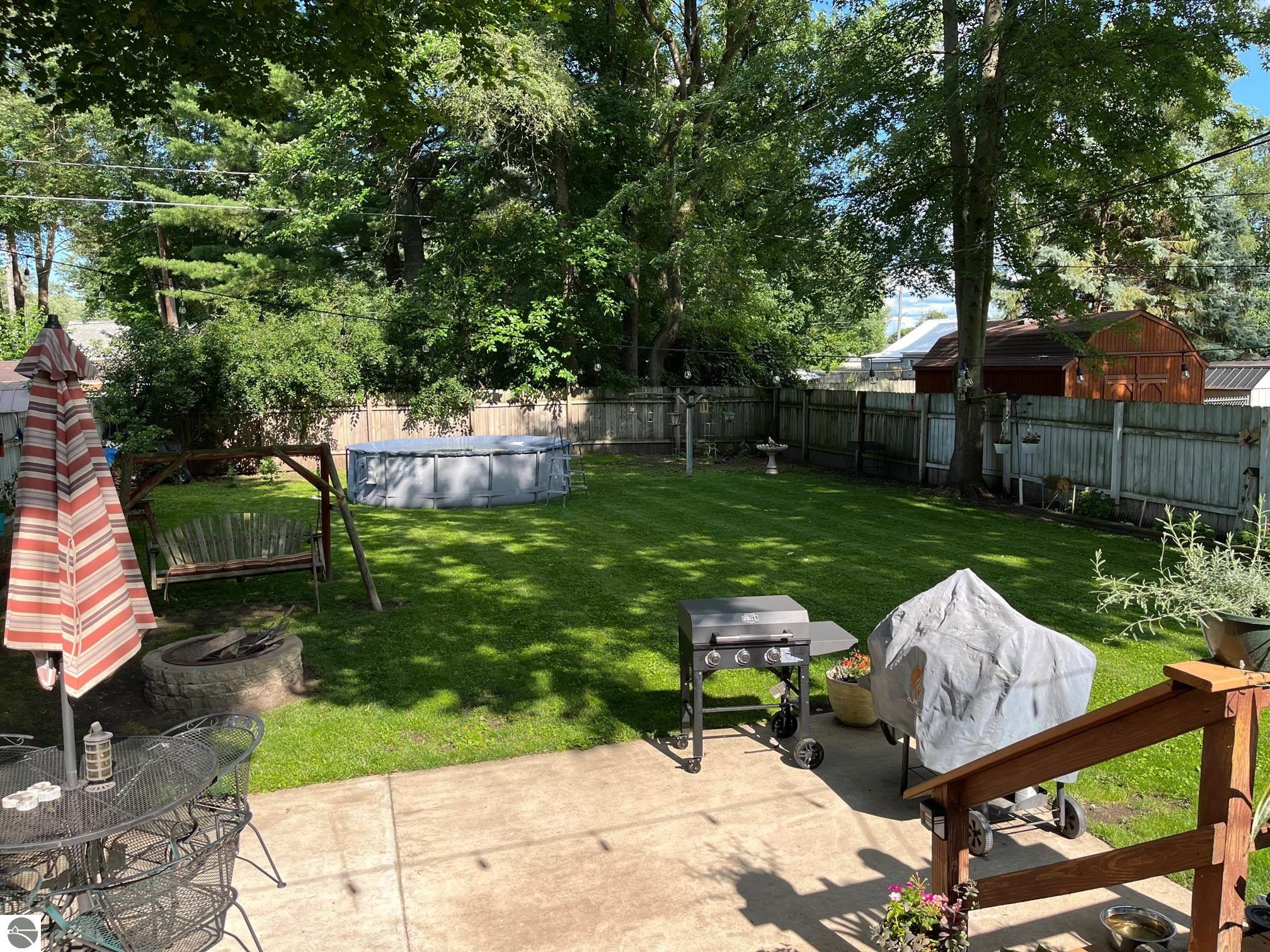 319 Fifth Street, Breckenridge, MI 48615 — Photo 27