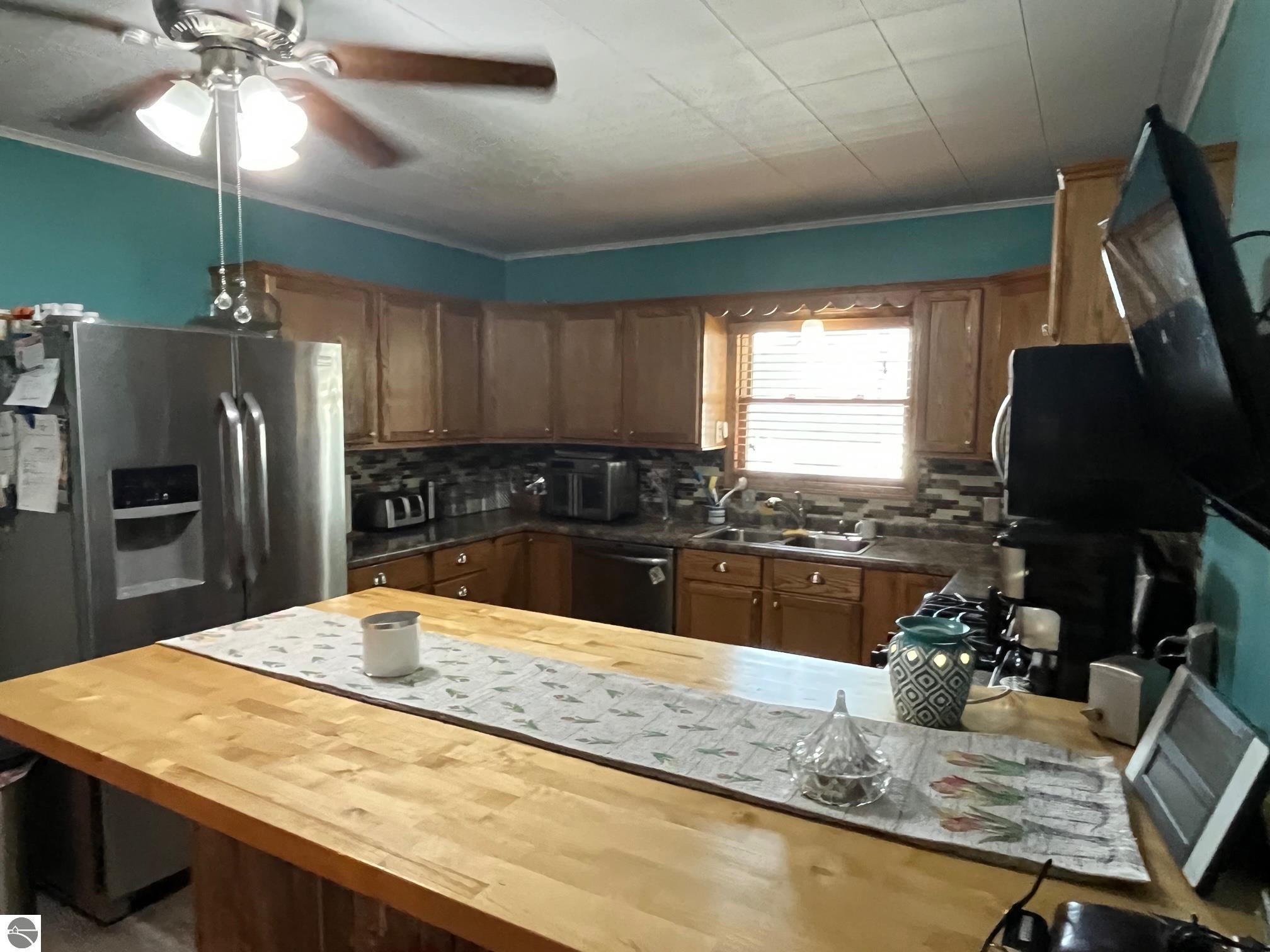 319 Fifth Street, Breckenridge, MI 48615 — Photo 4
