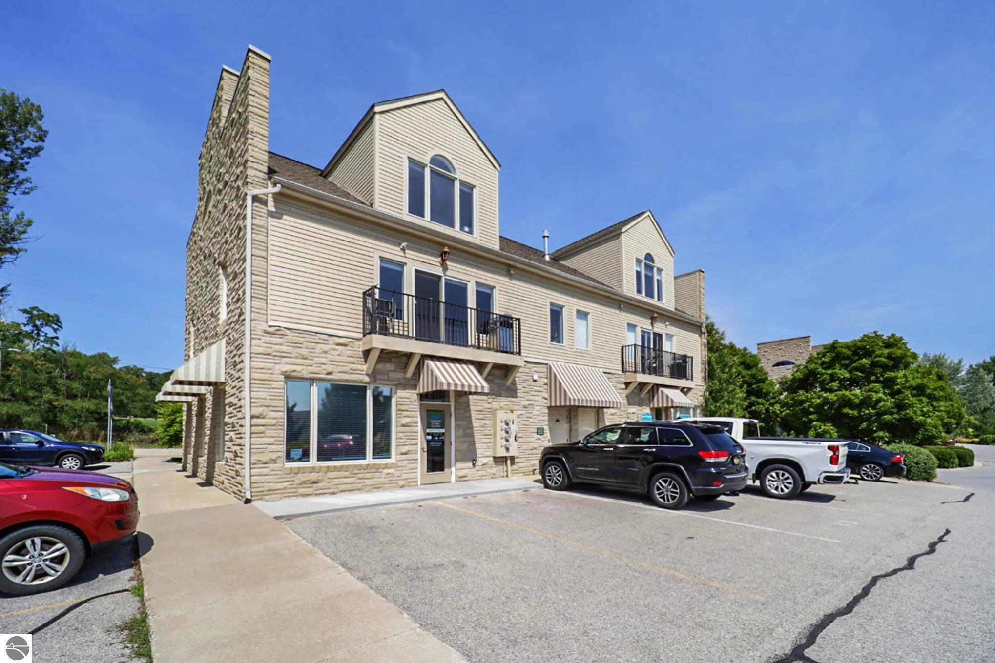 718 N St Joseph Street, Suttons Bay, MI 49682 — Photo 3