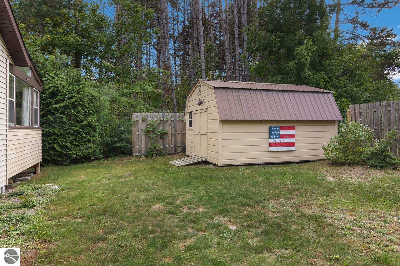 140 E Seventh Street, Northport, MI 49670 — Photo 34