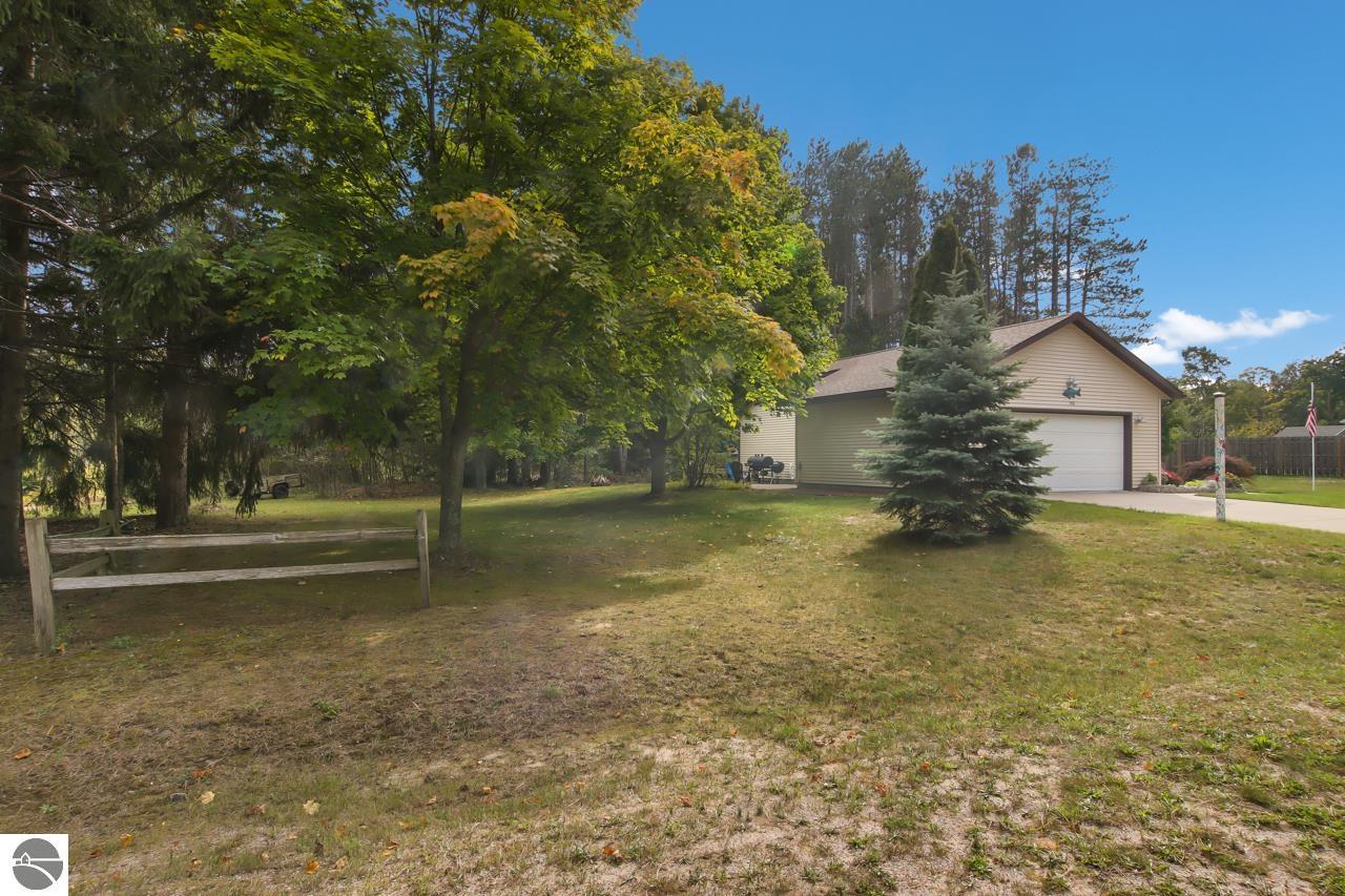 140 E Seventh Street, Northport, MI 49670 — Photo 37