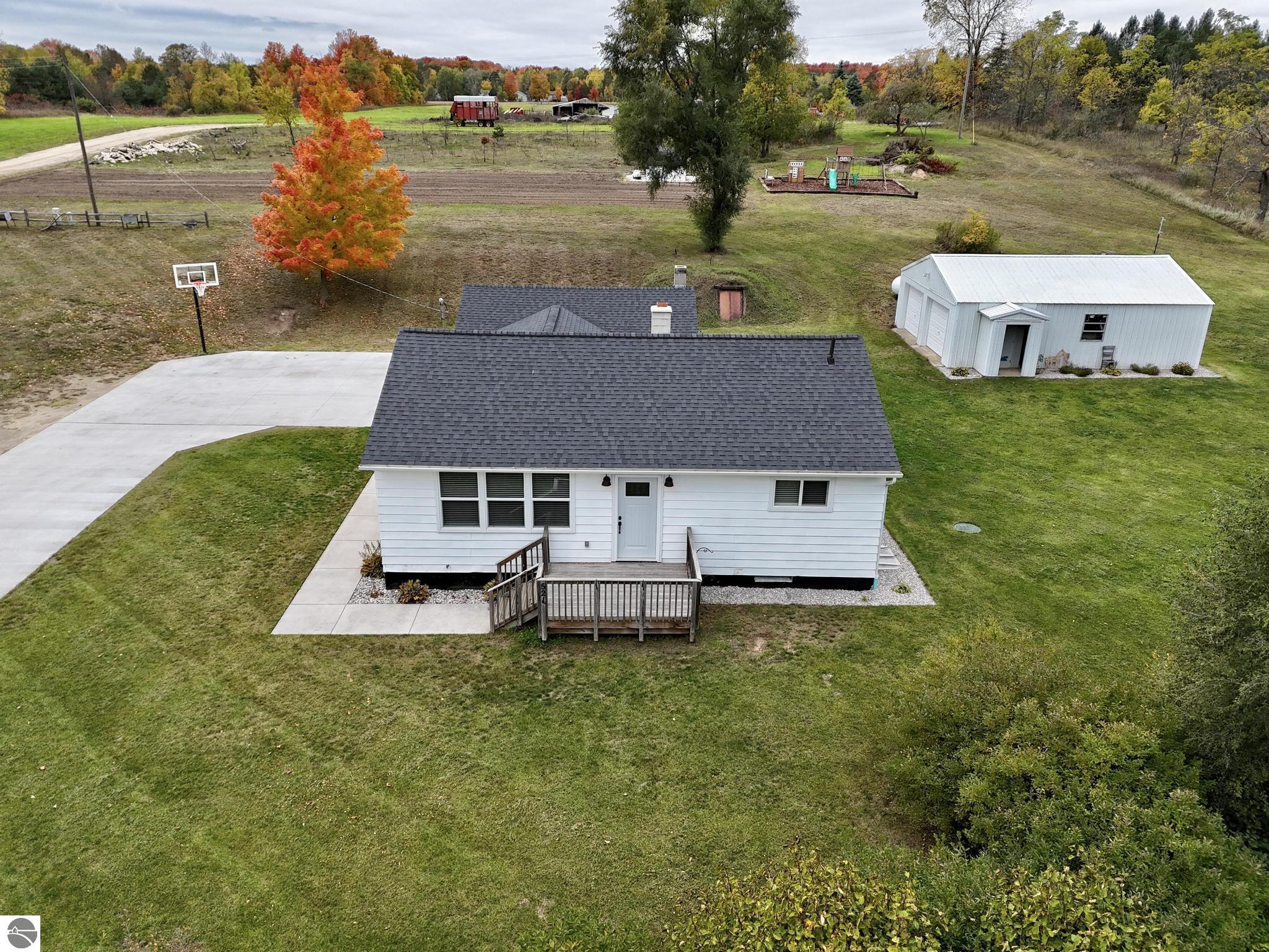 521 N First Street, Buckley, MI 49620 — Photo 3