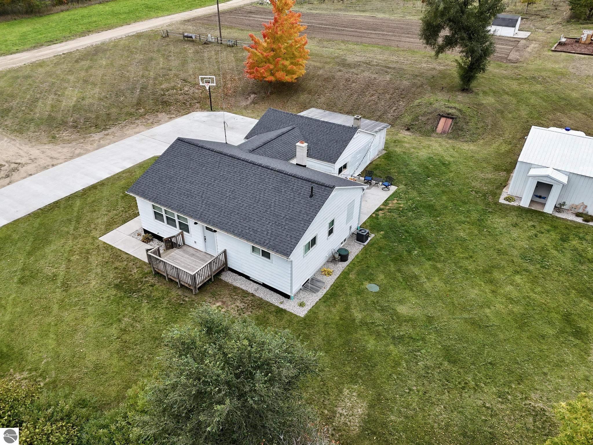 521 N First Street, Buckley, MI 49620 — Photo 26