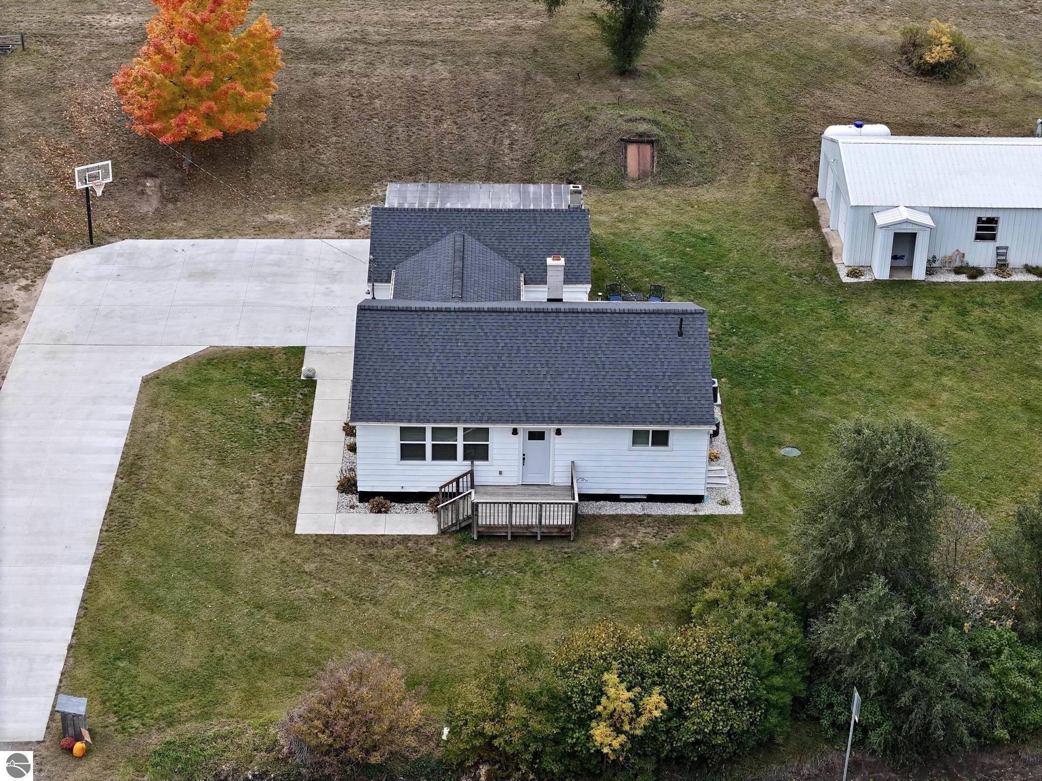 521 N First Street, Buckley, MI 49620 — Photo 31