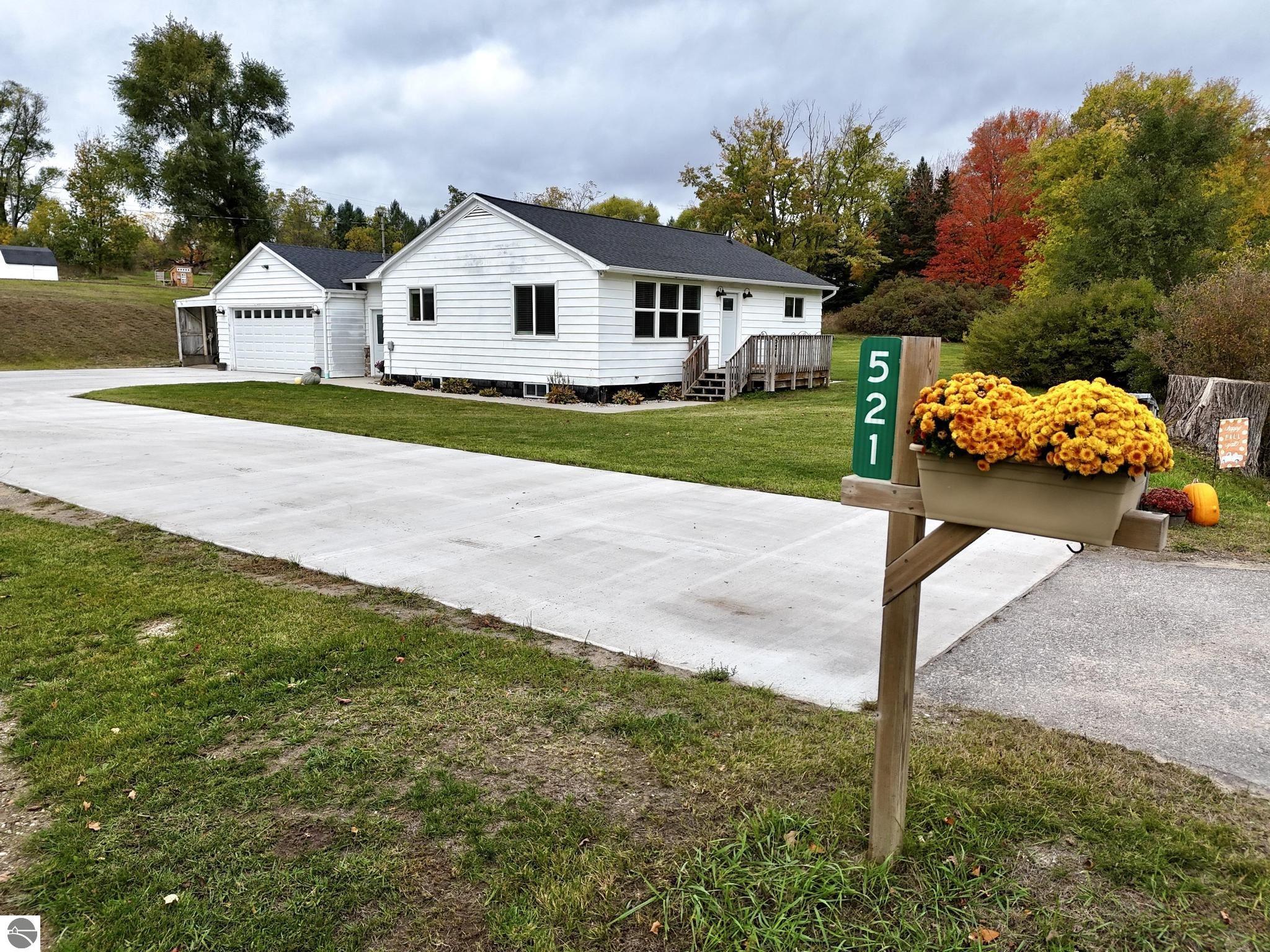 521 N First Street, Buckley, MI 49620 — Photo 38