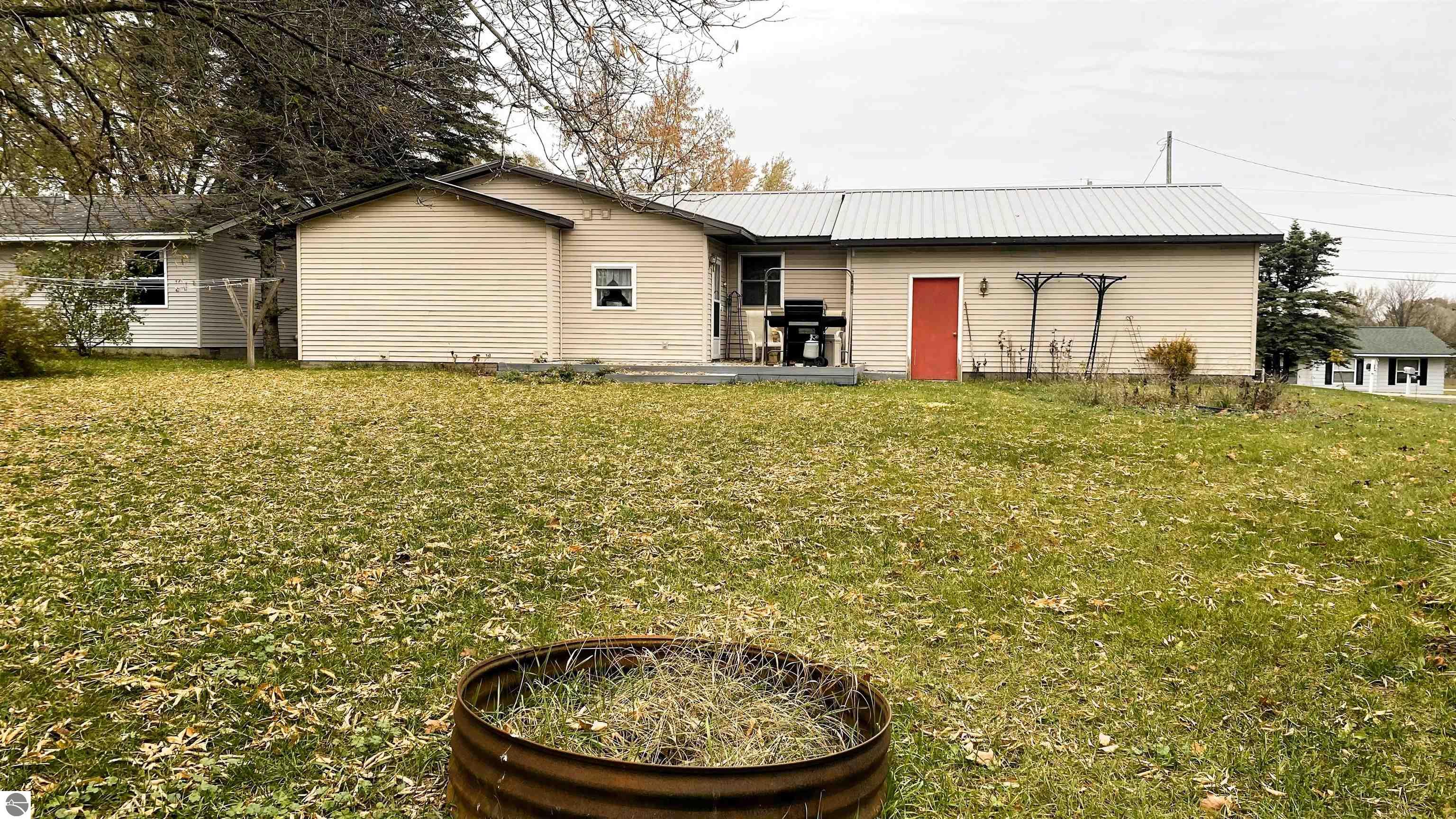 406 E Division Street, Mancelona, MI 49659 — Photo 27
