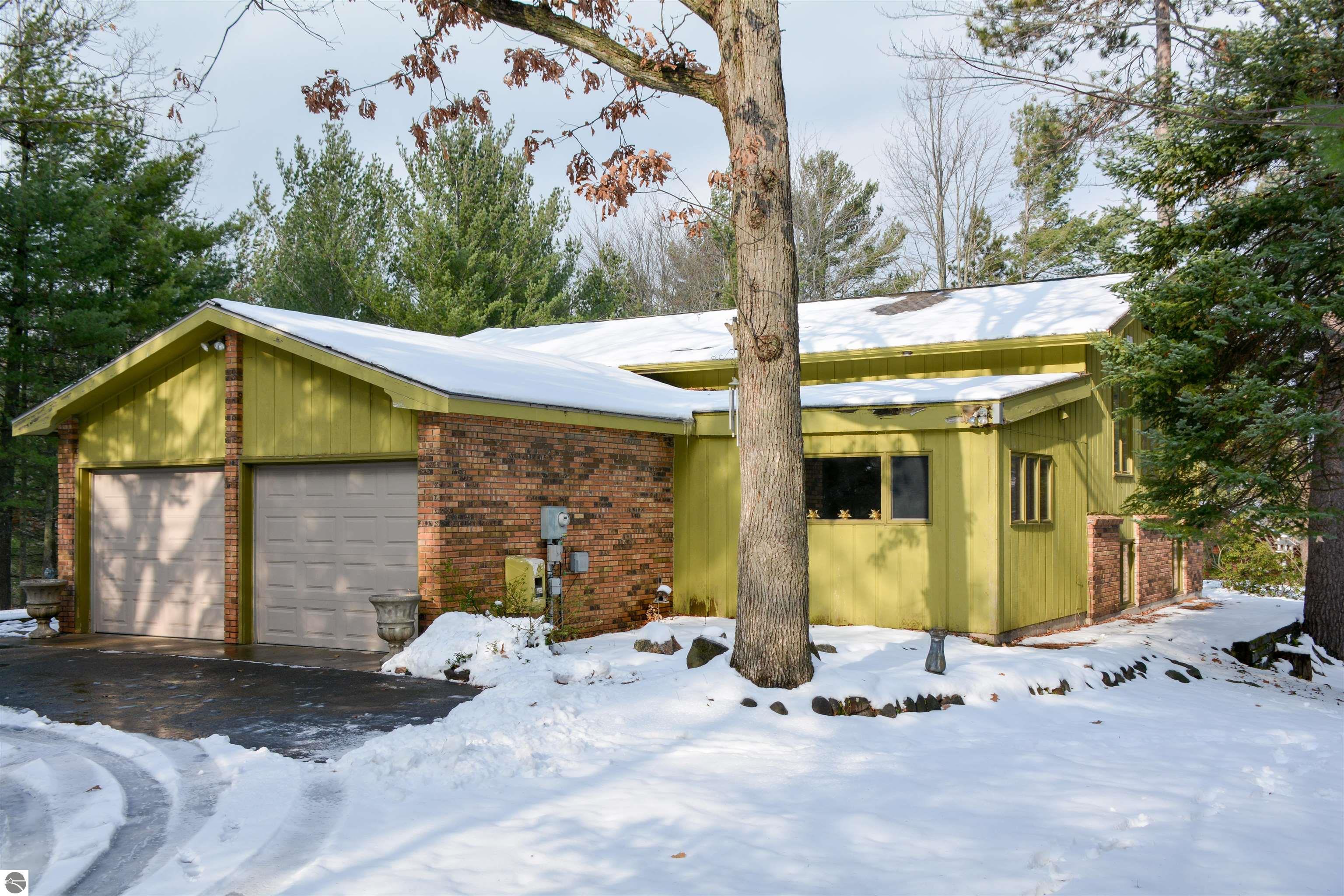 Property Details Pat O'Brien Real Estate & Associates