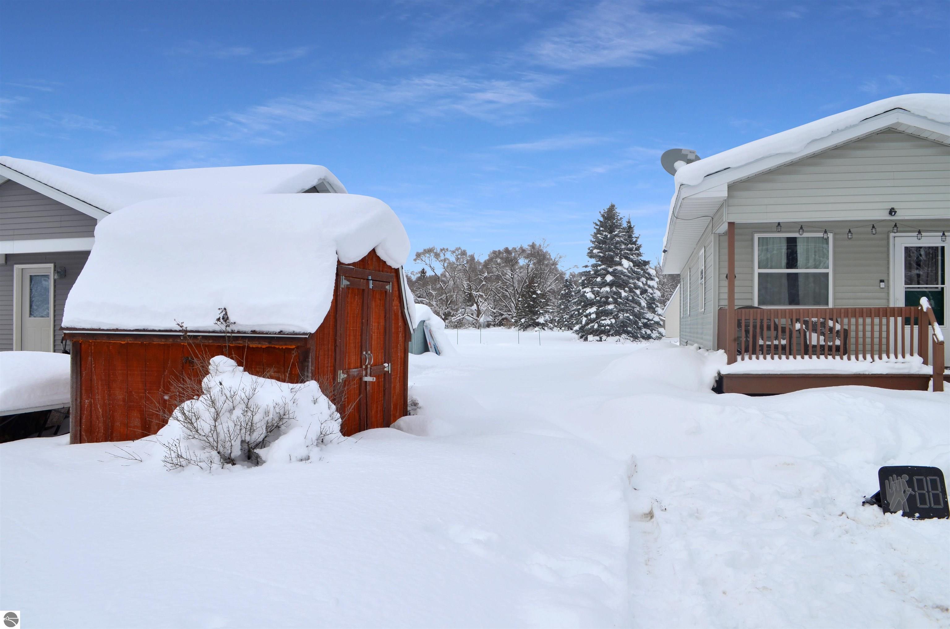 14578 Day Avenue, Thompsonville, MI 49683 — Photo 20