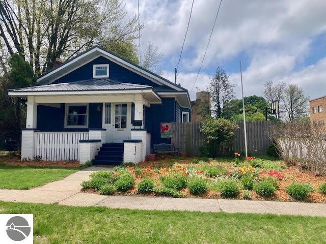 112 E State Street, Clare, MI 48617 — front exterior