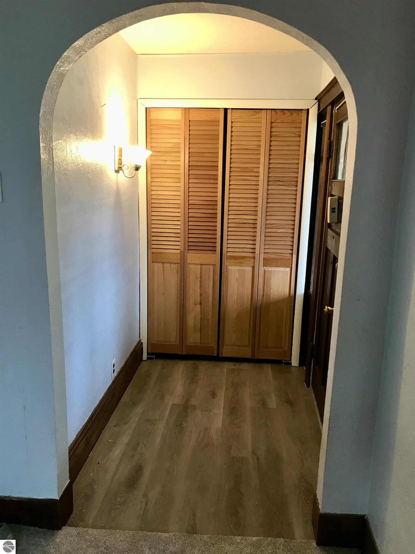 112 E State Street, Clare, MI 48617 — Photo 22
