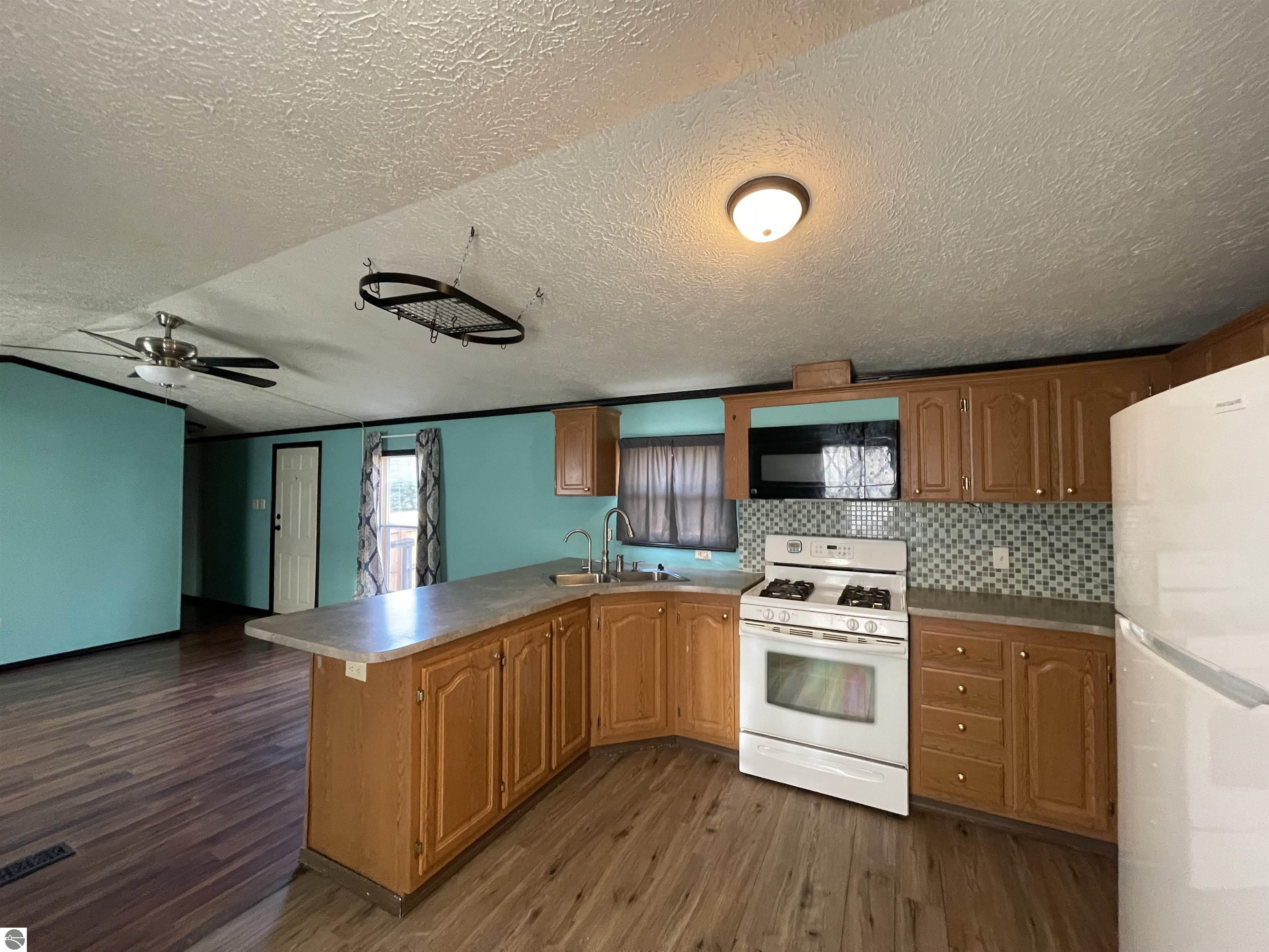 1000 Vallado Drive, Weidman, MI 48893 — Photo 10