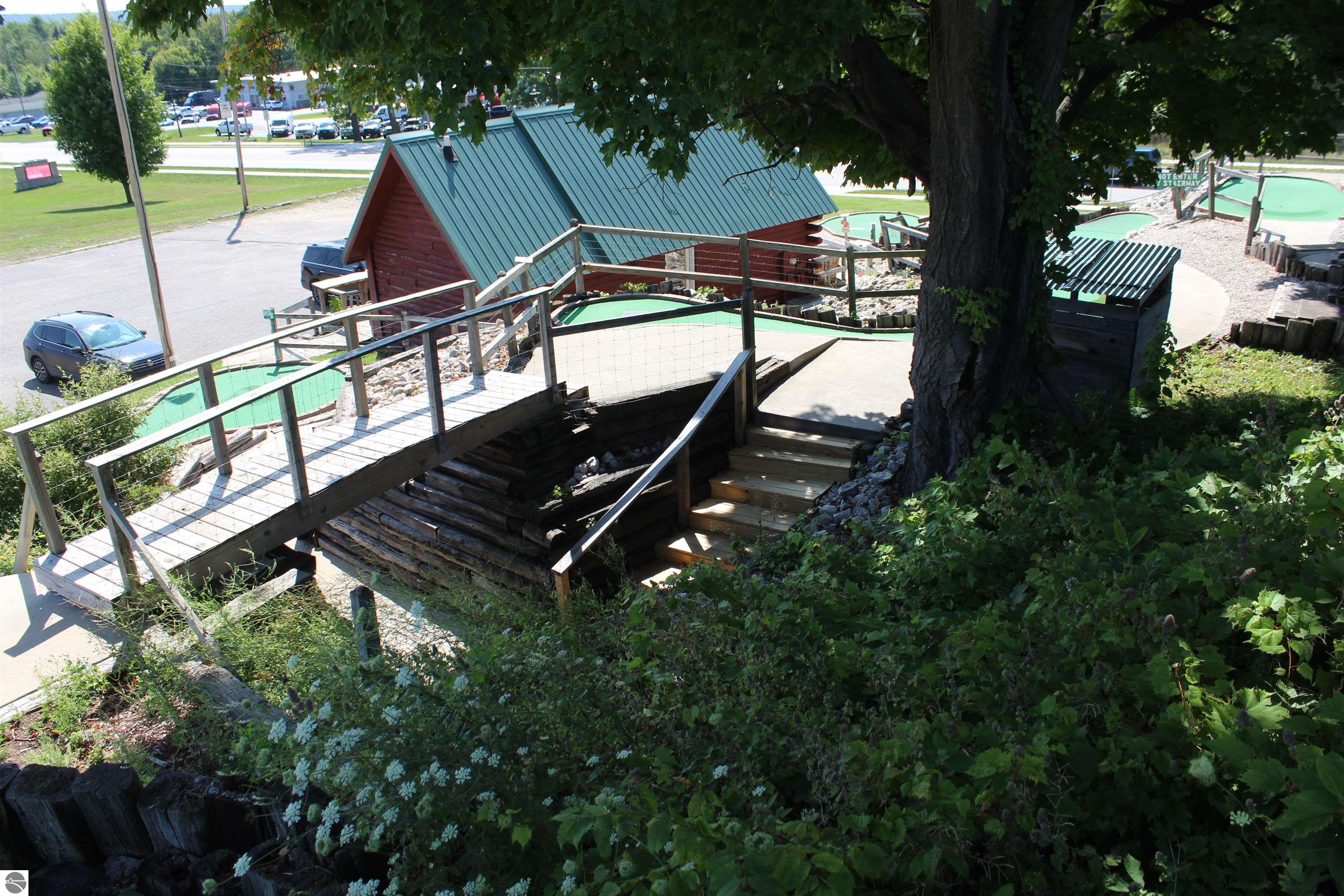 1405 Michigan, Benzonia, MI 49616 — Photo 34
