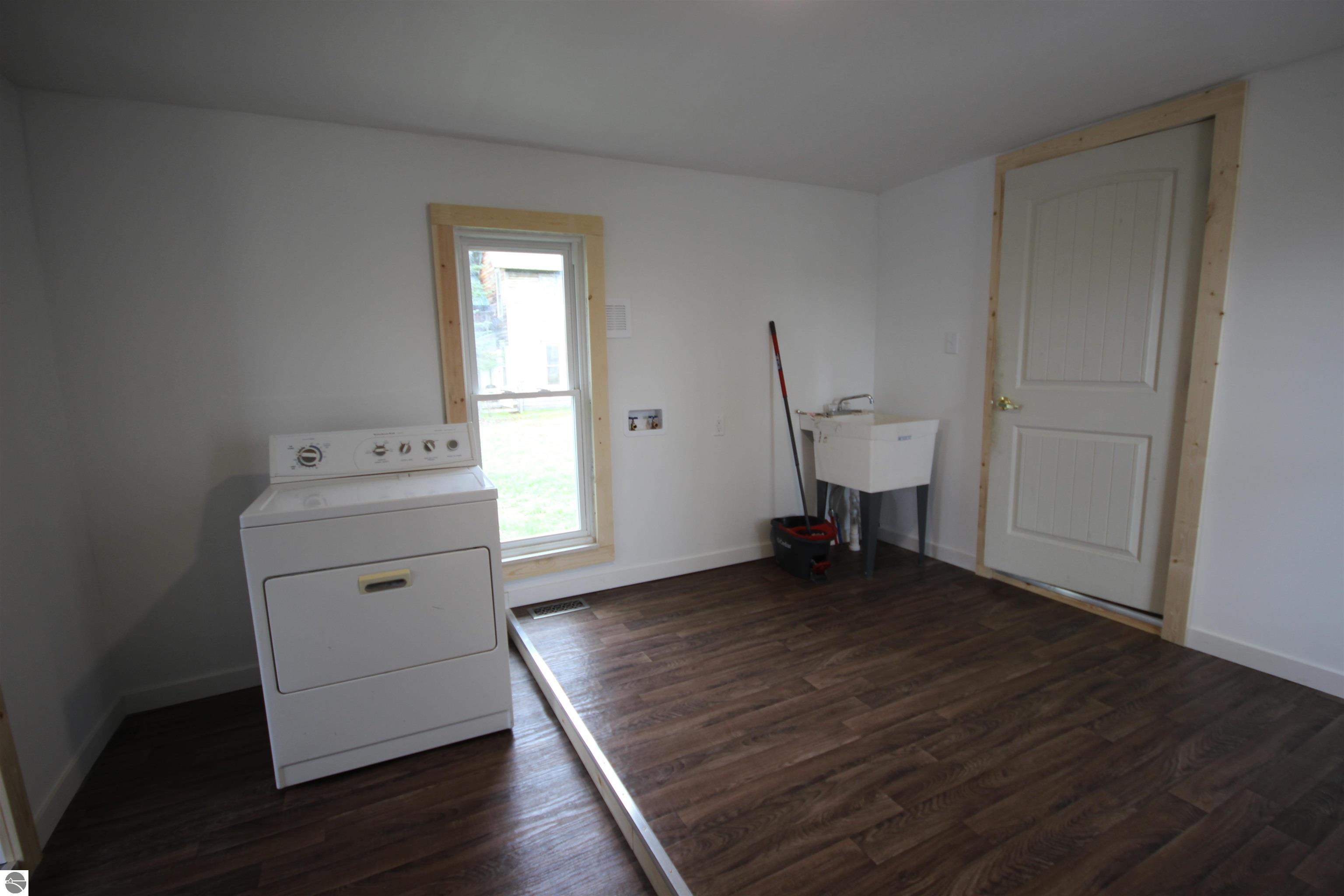 14693 Thompson Avenue, Thompsonville, MI 49683 — Photo 12