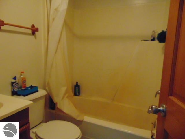5705 N State Road, Alma, MI 48801 — Photo 21