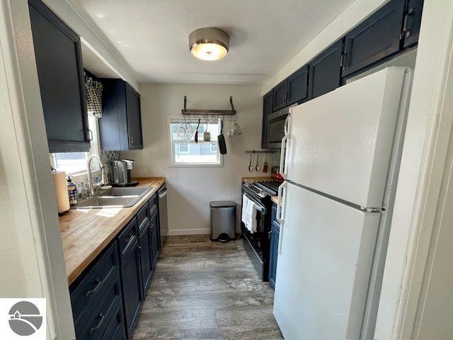 511 Cedar Street, Elk Rapids, MI 49629 — Photo 20