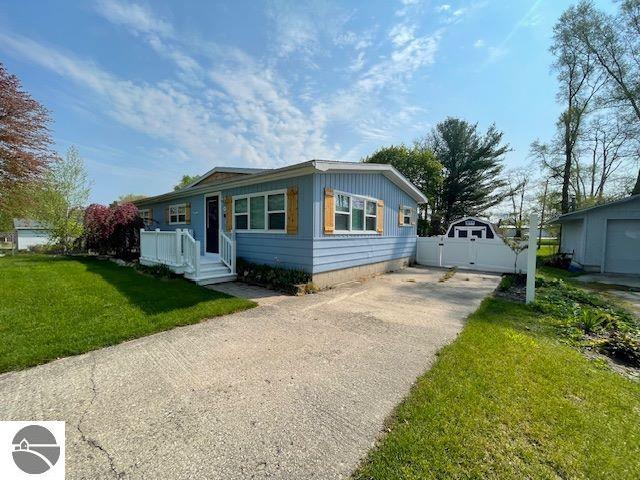 511 Cedar Street, Elk Rapids, MI 49629 — Photo 46