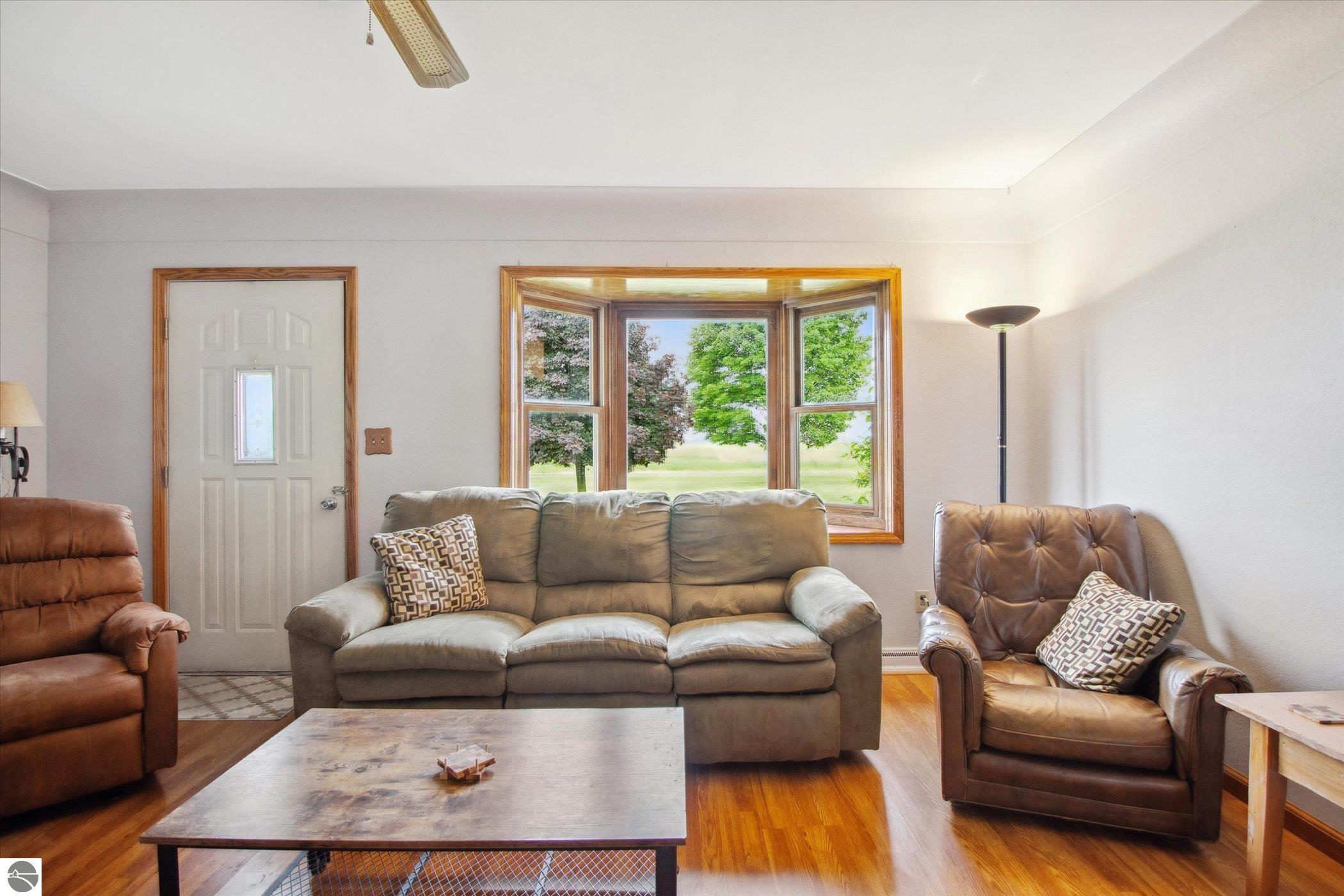 22290 Lakefield Road, Merrill, MI 48637 — Photo 11