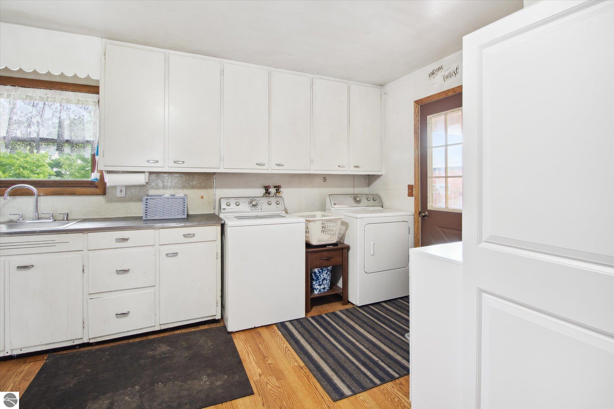 22290 Lakefield Road, Merrill, MI 48637 — Photo 14