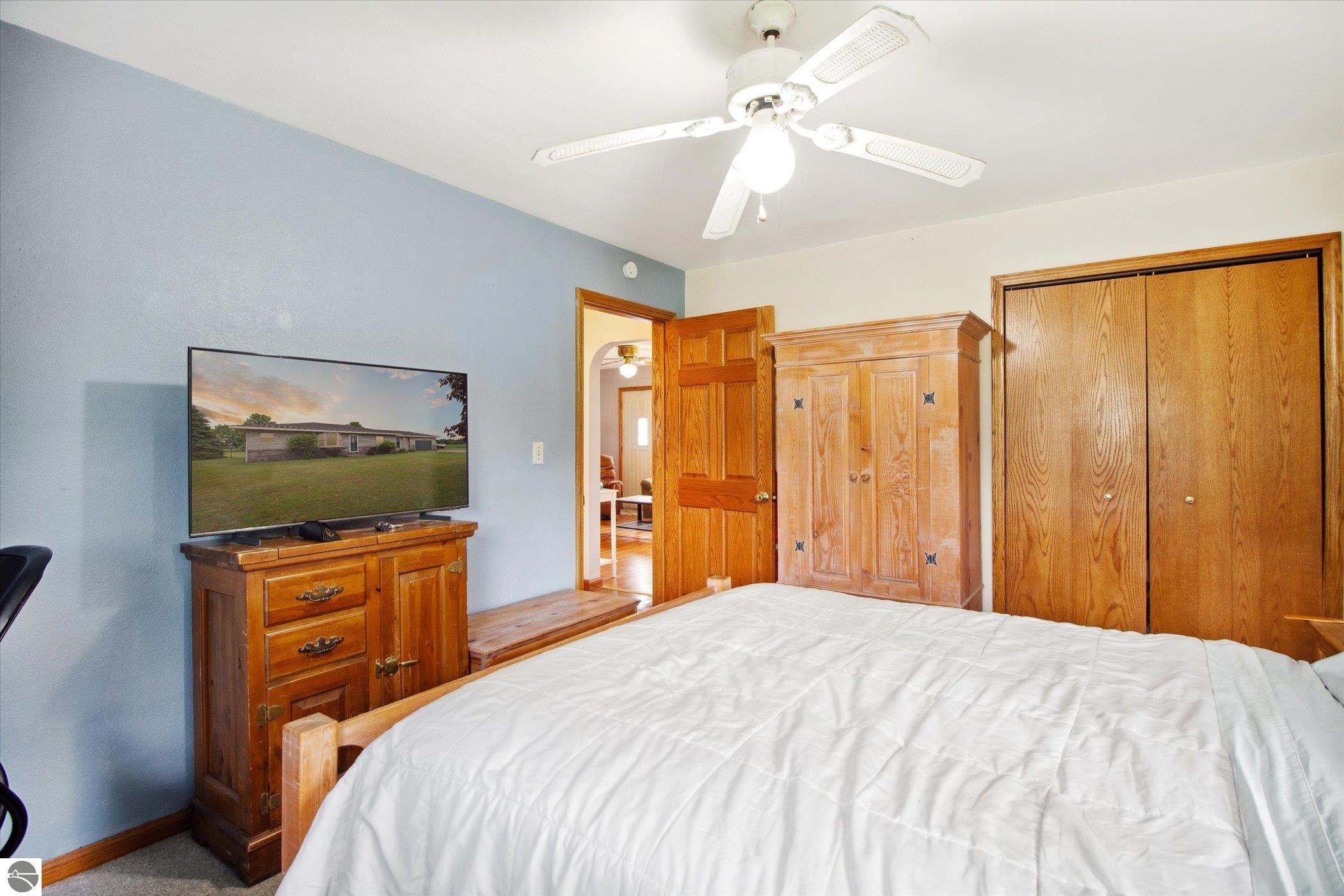 22290 Lakefield Road, Merrill, MI 48637 — Photo 25