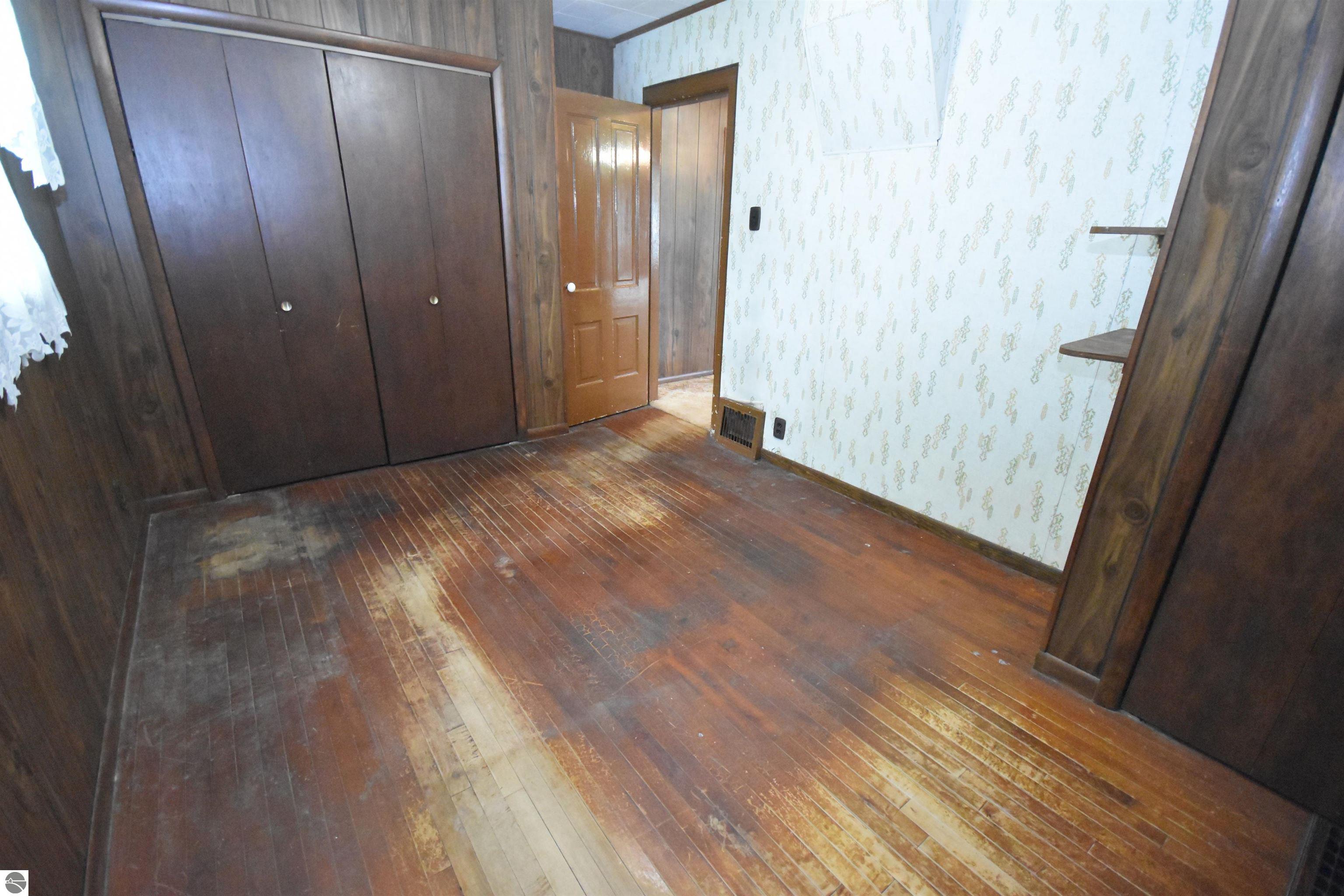 107 S Neilson Street, Tustin, MI 49688 — Photo 21
