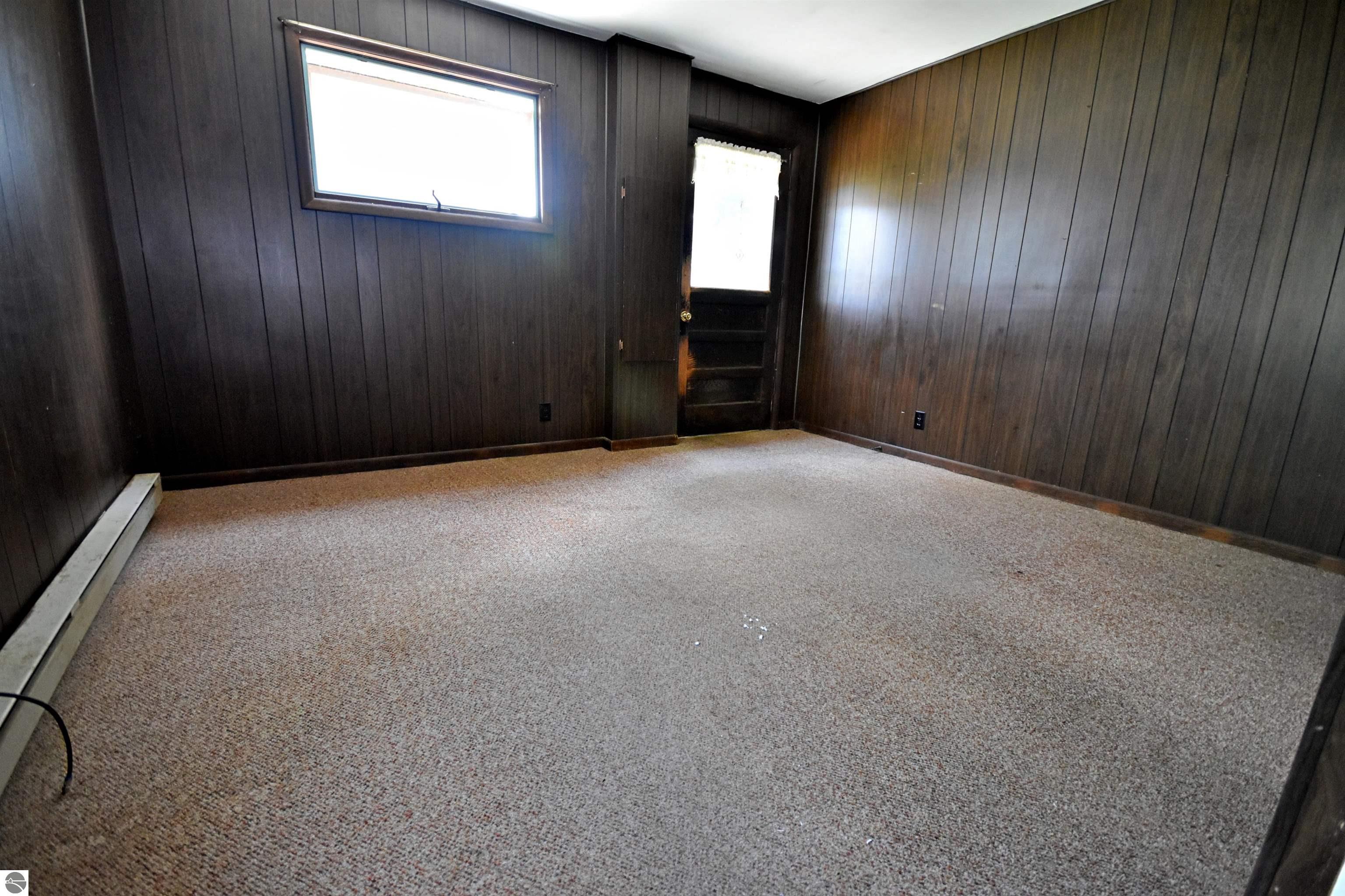 107 S Neilson Street, Tustin, MI 49688 — Photo 24
