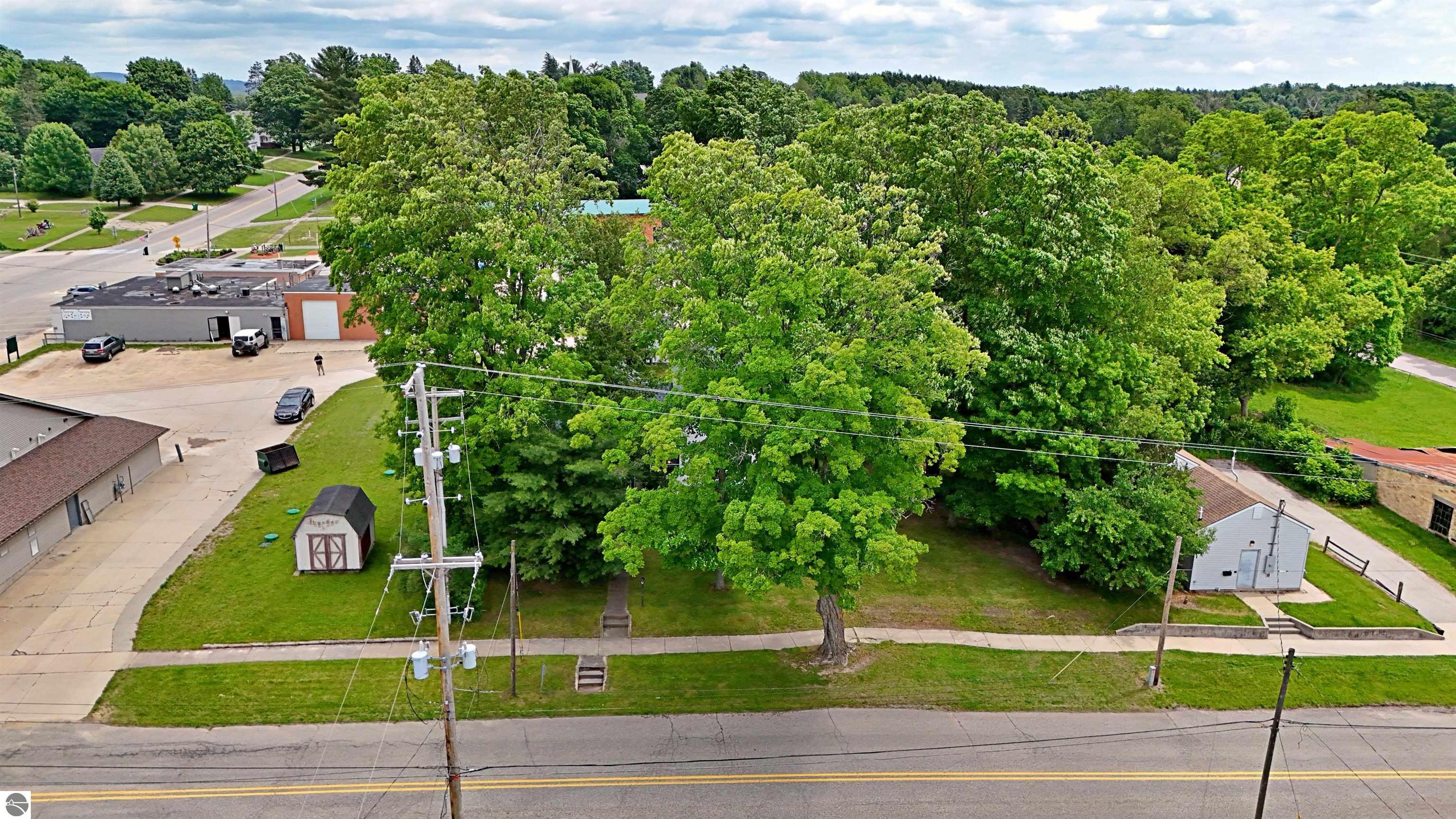 107 S Neilson Street, Tustin, MI 49688 — Photo 33