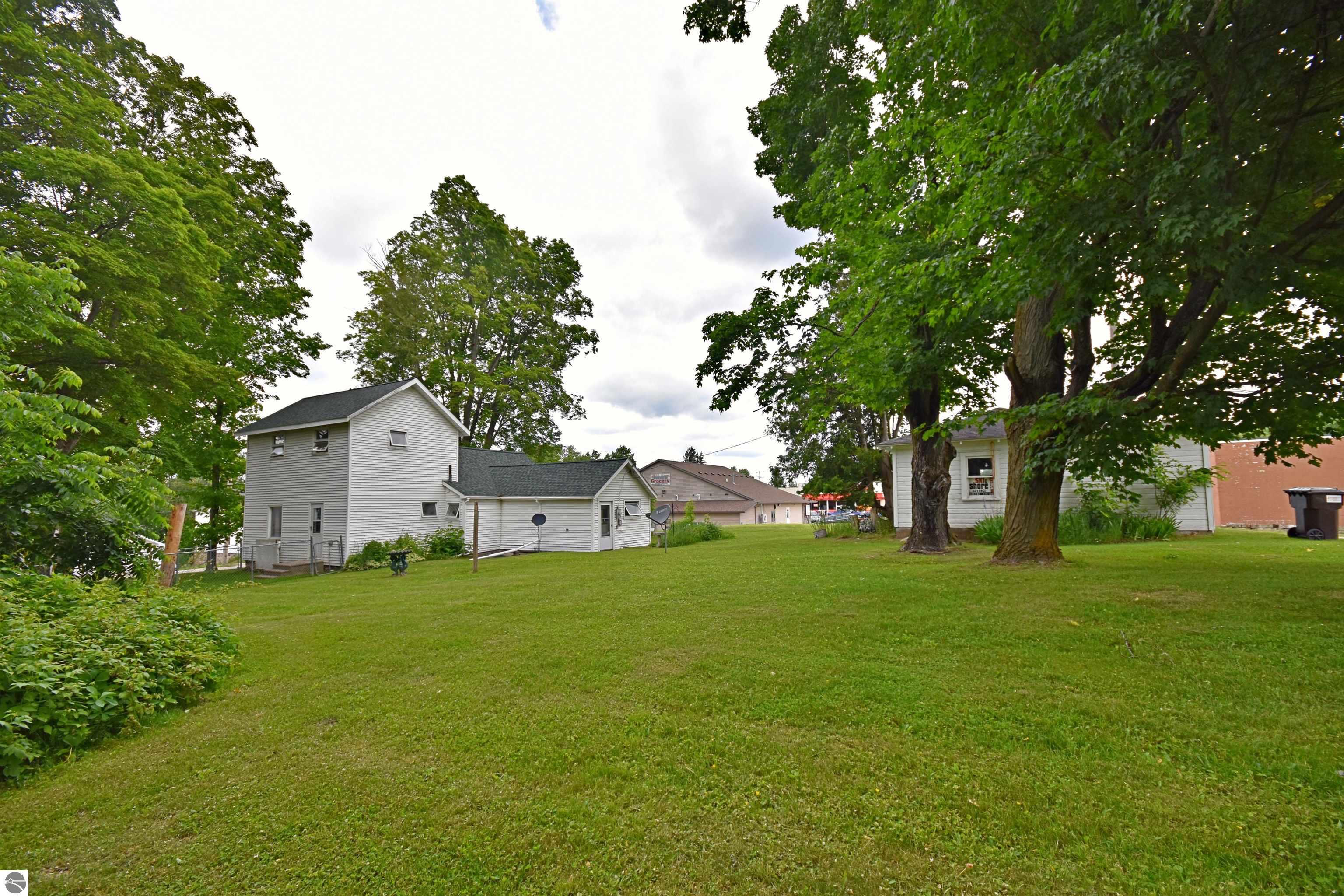 107 S Neilson Street, Tustin, MI 49688 — Photo 55