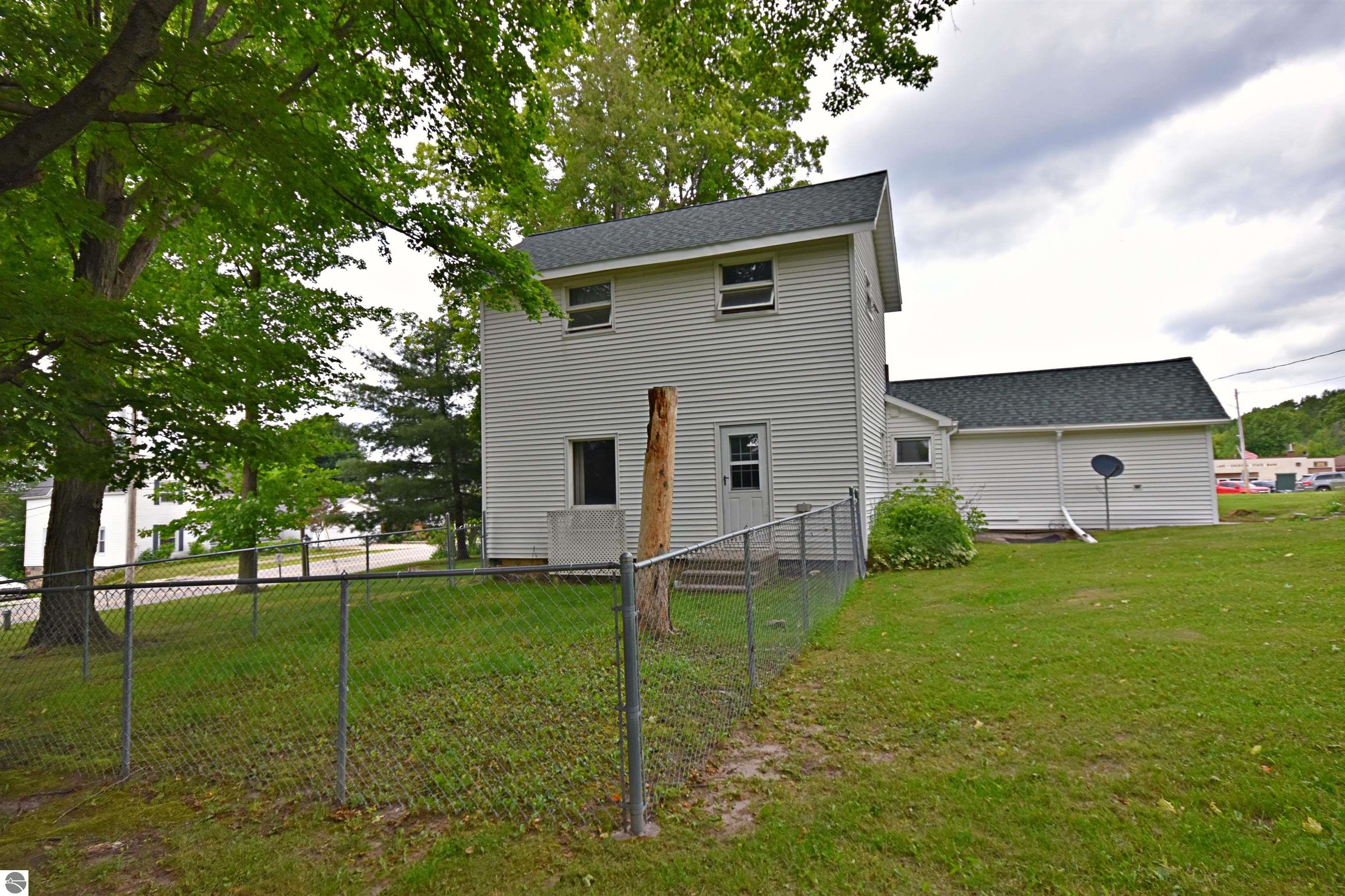 107 S Neilson Street, Tustin, MI 49688 — Photo 56