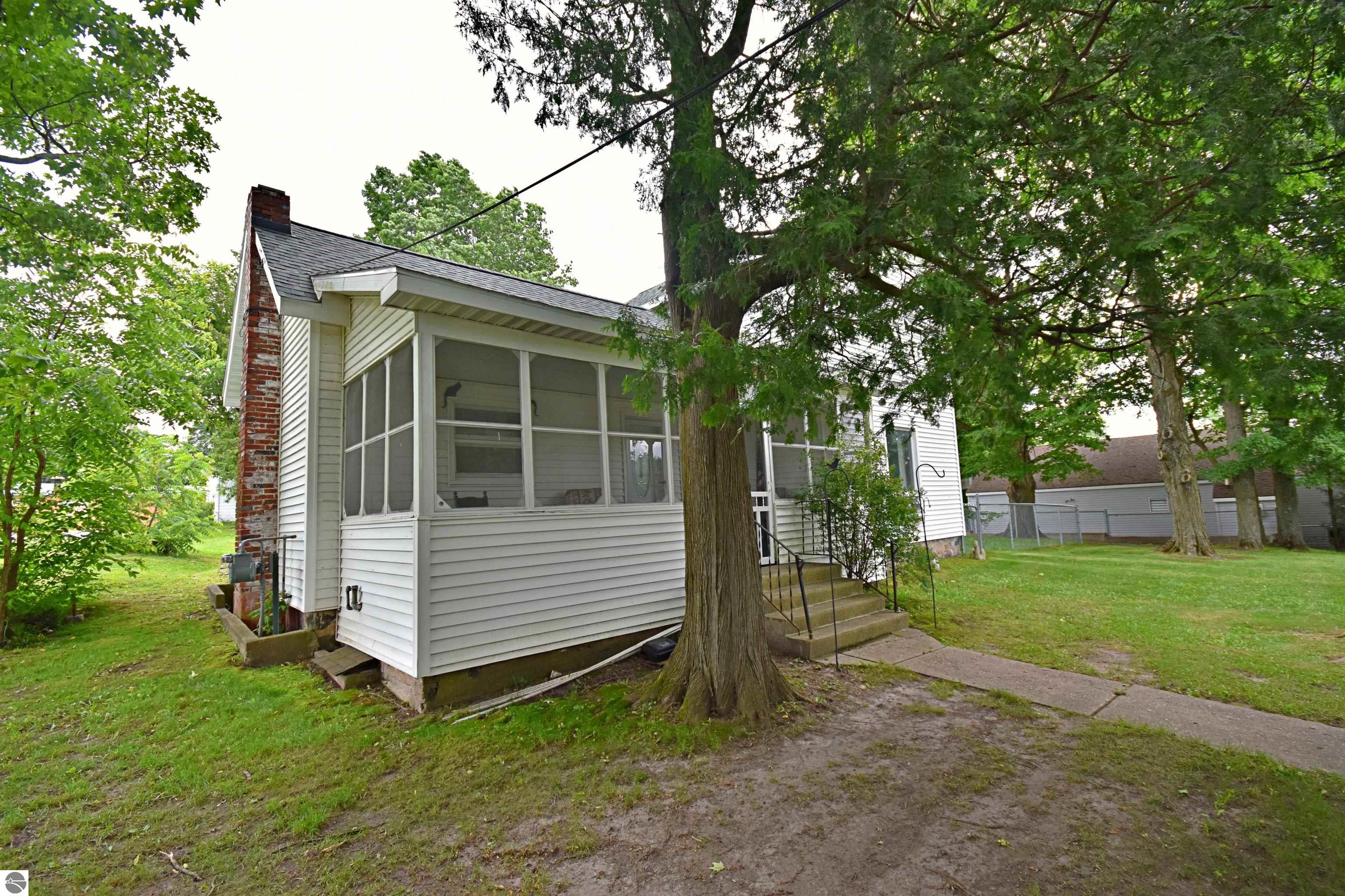 107 S Neilson Street, Tustin, MI 49688 — Photo 61