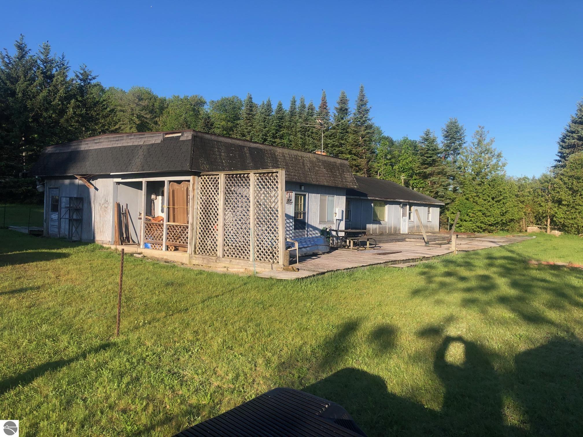 Click to enlarge photo