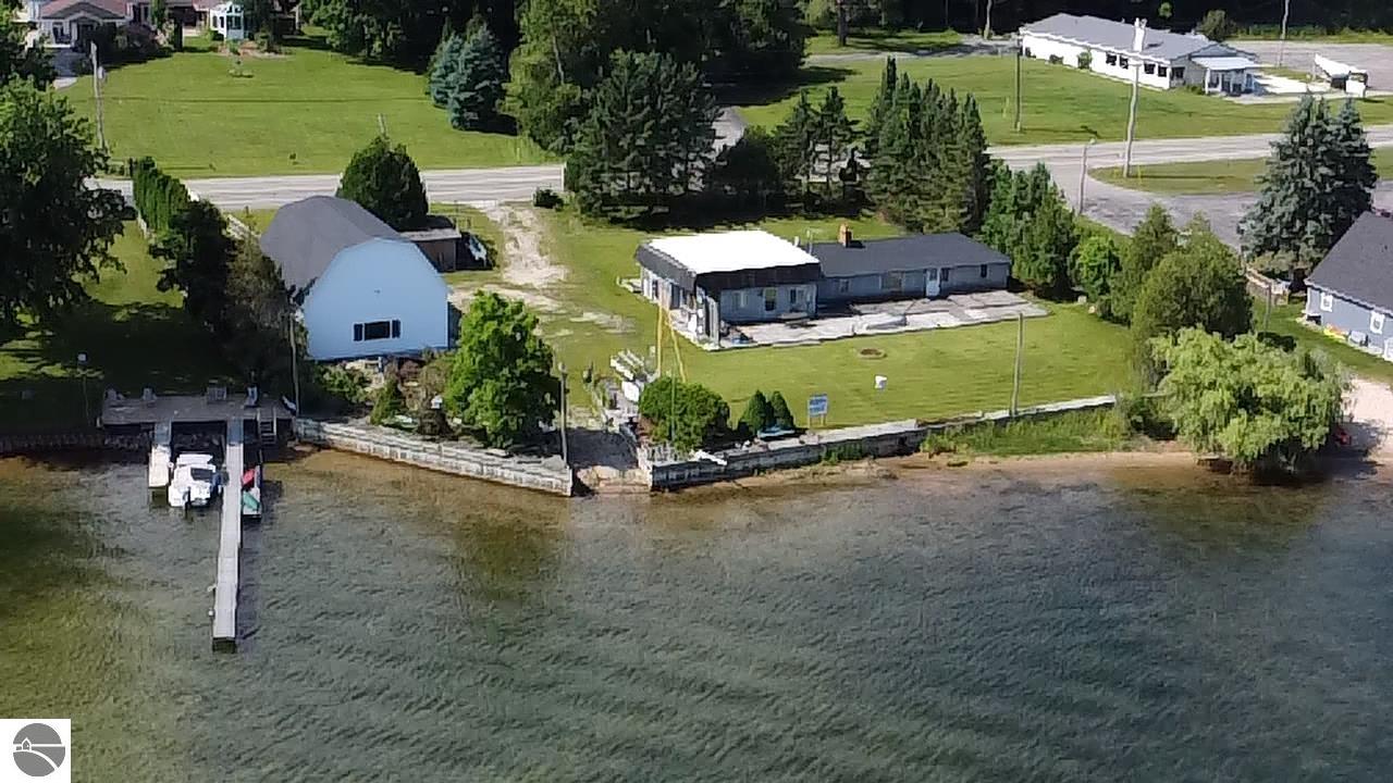 Click to enlarge photo