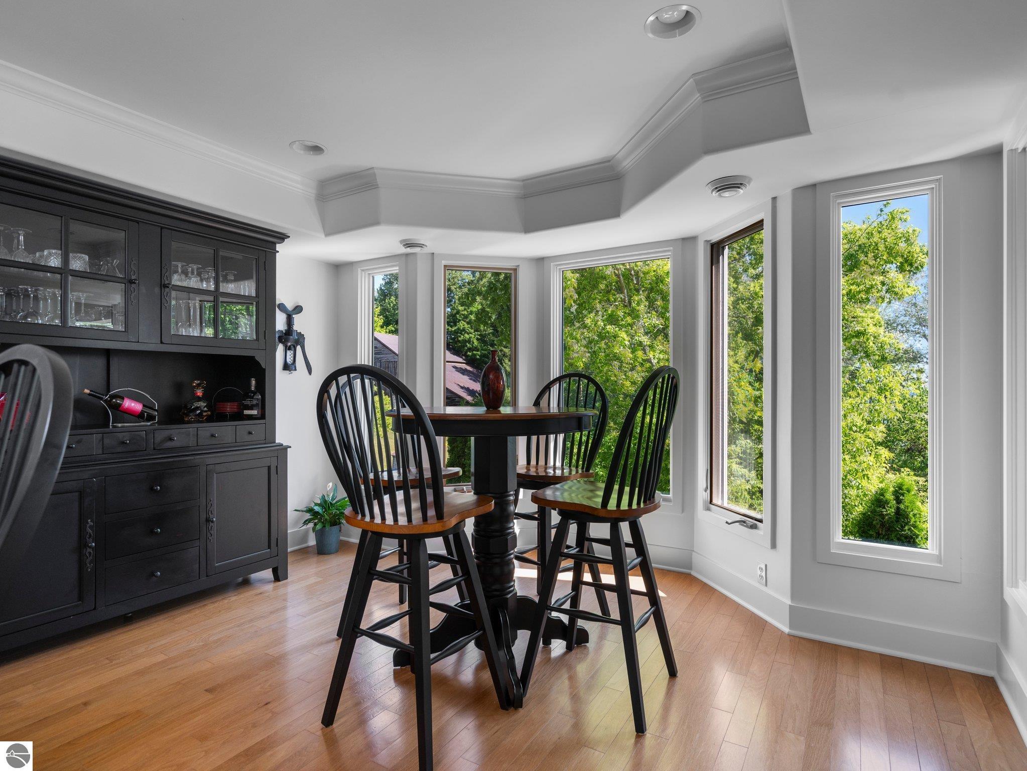 712 N Dockside Circle, Suttons Bay, MI 49682 — Photo 13