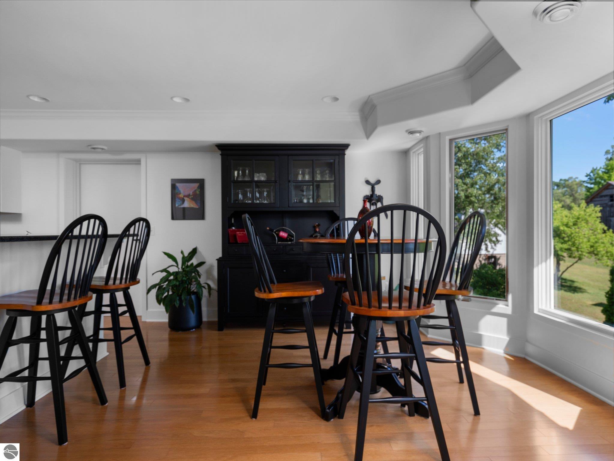 712 N Dockside Circle, Suttons Bay, MI 49682 — Photo 14