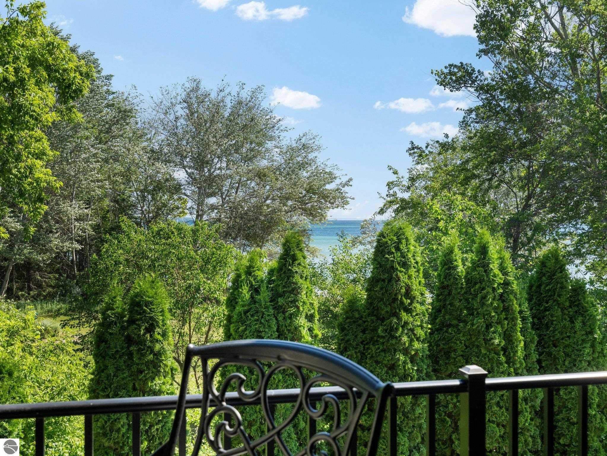 712 N Dockside Circle, Suttons Bay, MI 49682 — Photo 43