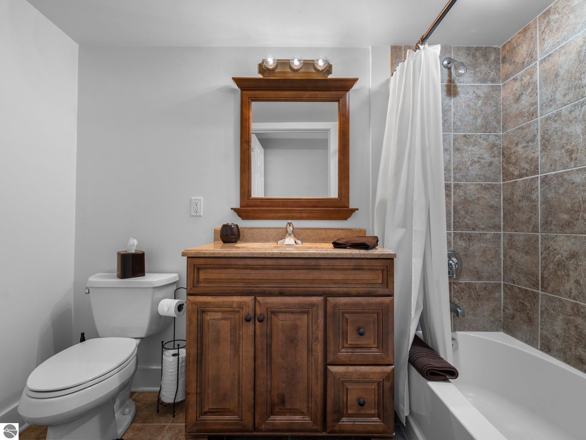 712 N Dockside Circle, Suttons Bay, MI 49682 — Photo 46