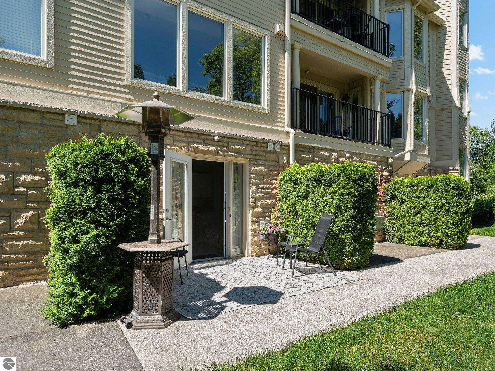 712 N Dockside Circle, Suttons Bay, MI 49682 — Photo 49