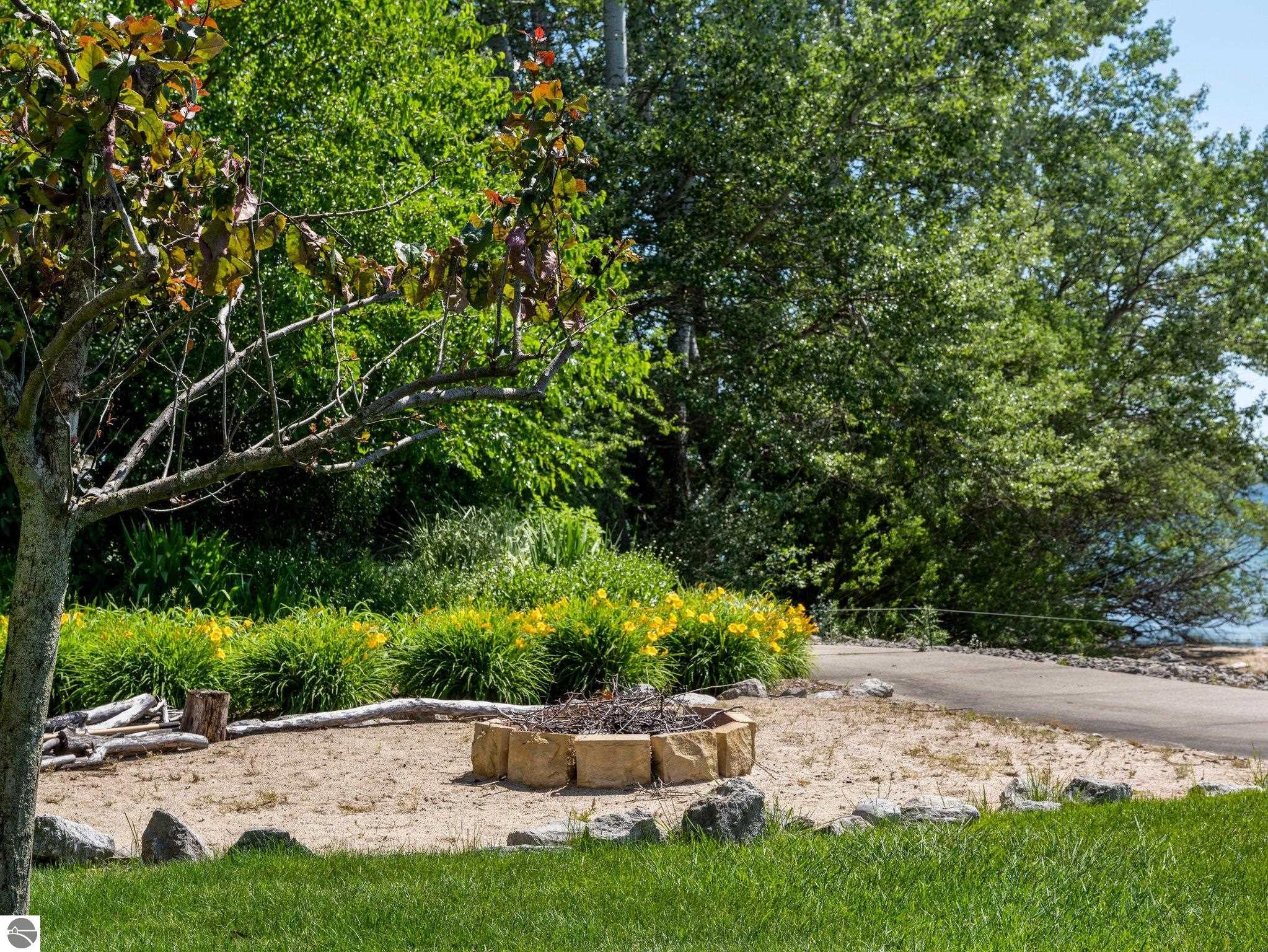 712 N Dockside Circle, Suttons Bay, MI 49682 — Photo 51