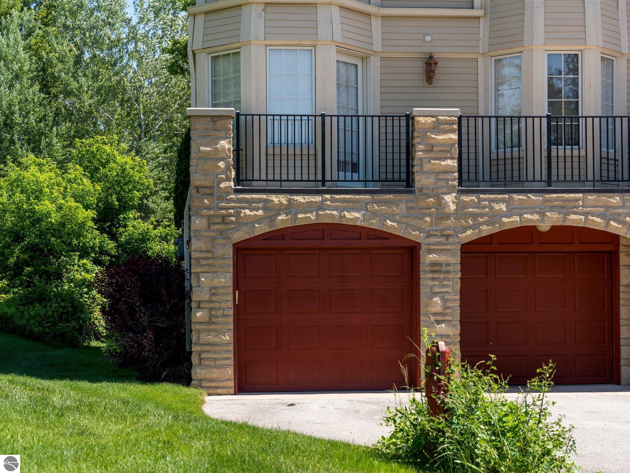 712 N Dockside Circle, Suttons Bay, MI 49682 — Photo 68