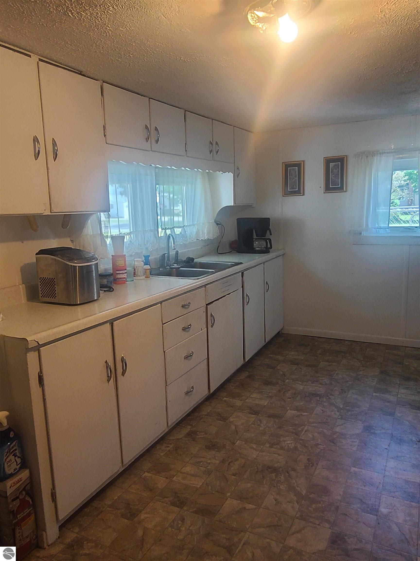 228 E Hinman Street, Mancelona, MI 49659 — Photo 7