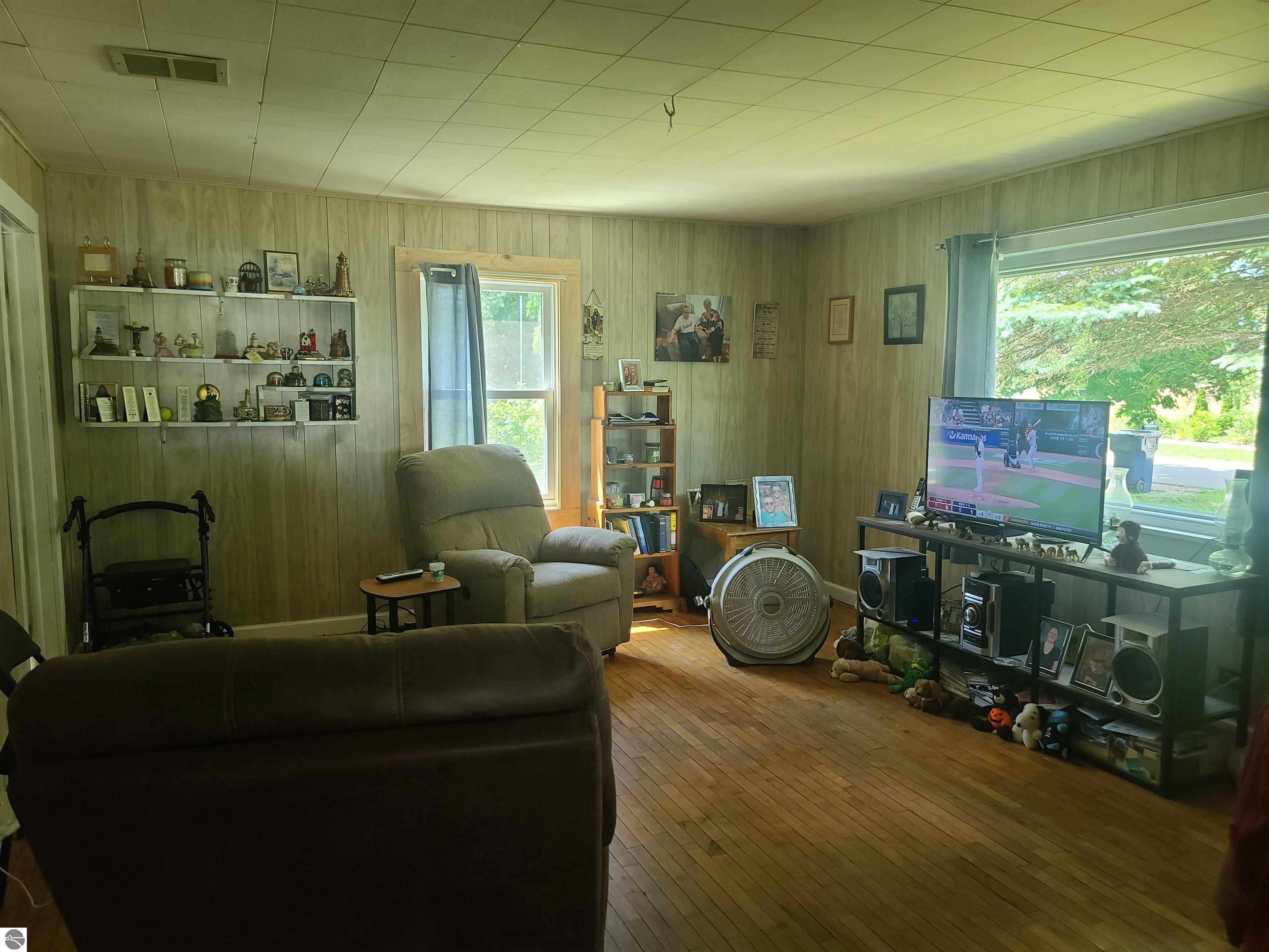 228 E Hinman Street, Mancelona, MI 49659 — Photo 9